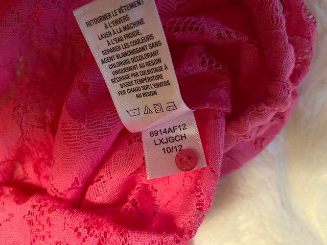 Aeropostale AEROPOSTALE All-lace Sheer Peplum Top NWT Size XS / US 0-2 / IT 36-38 - 9 Thumbnail