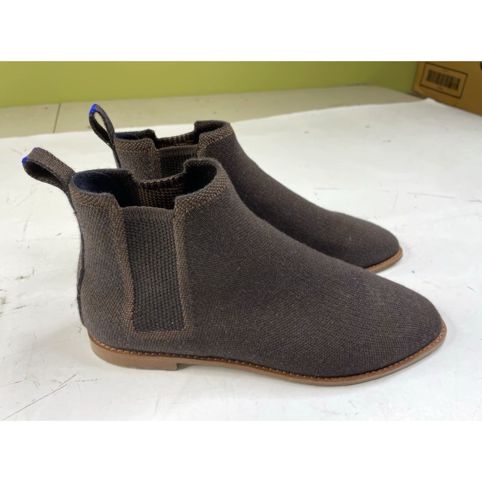 Vintage Rothys Merino Ankle Boot Cocoa Brown Women’s 9 Boot Ankle Wool Brown Womens 9 Merino Boots Minimal wear Size US 9 / IT 39 - 2 Thumbnail