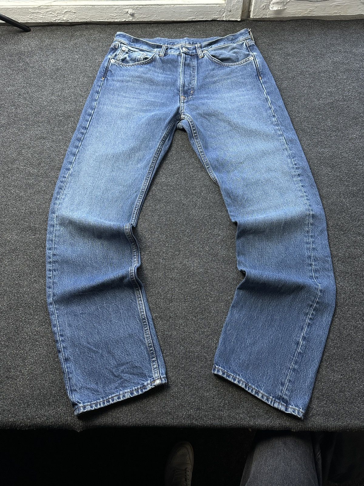 Arket 🚨Y2K WOMEN ARKET JEANS WITH LOGO AVANT GARDE DENIM PANTS Size 31" - 1 Thumbnail