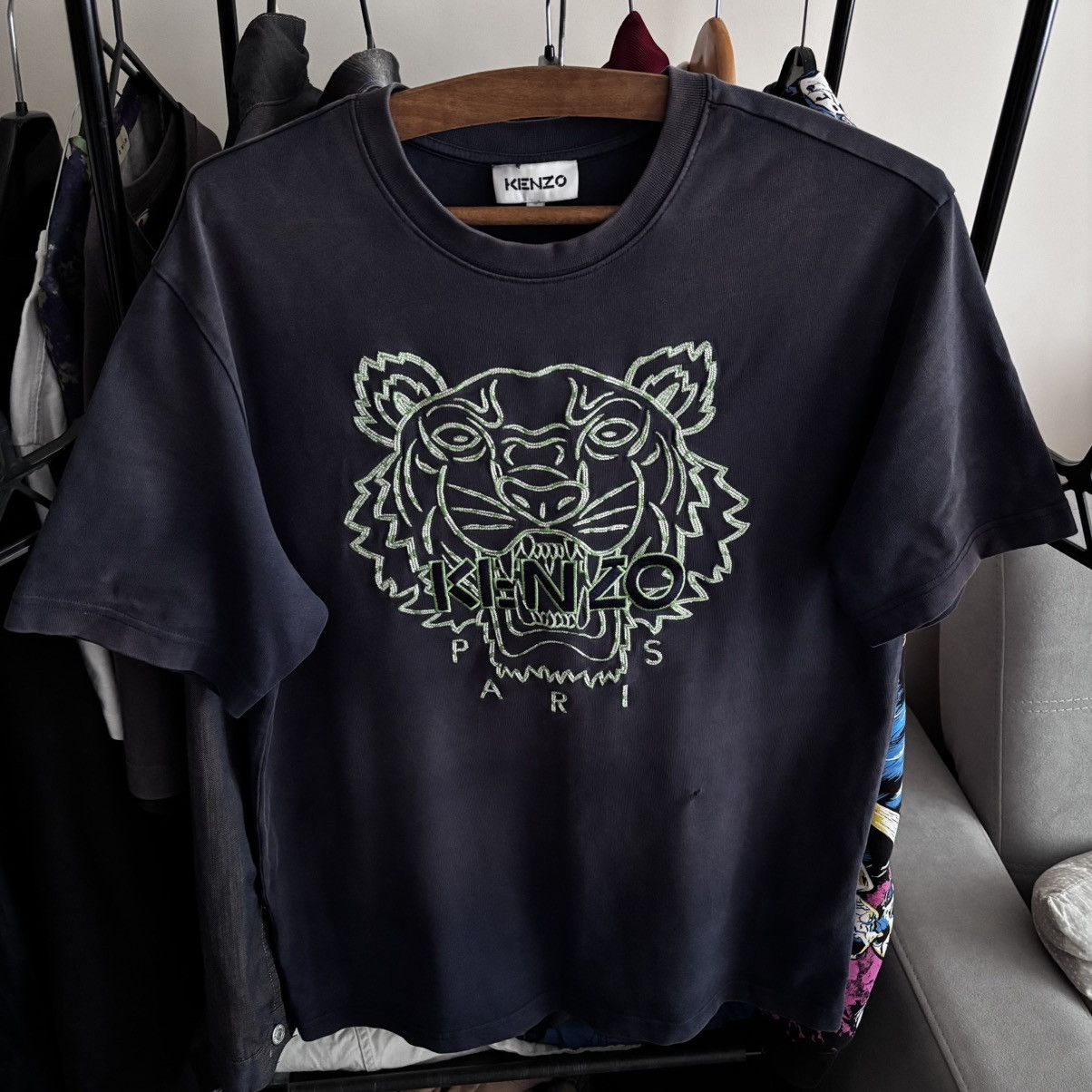 Kenzo Vintage Faded and Distressed Kenzo T-Shirt Punk ERD Grunge Size US M / EU 48-50 / 2 - 1 Thumbnail