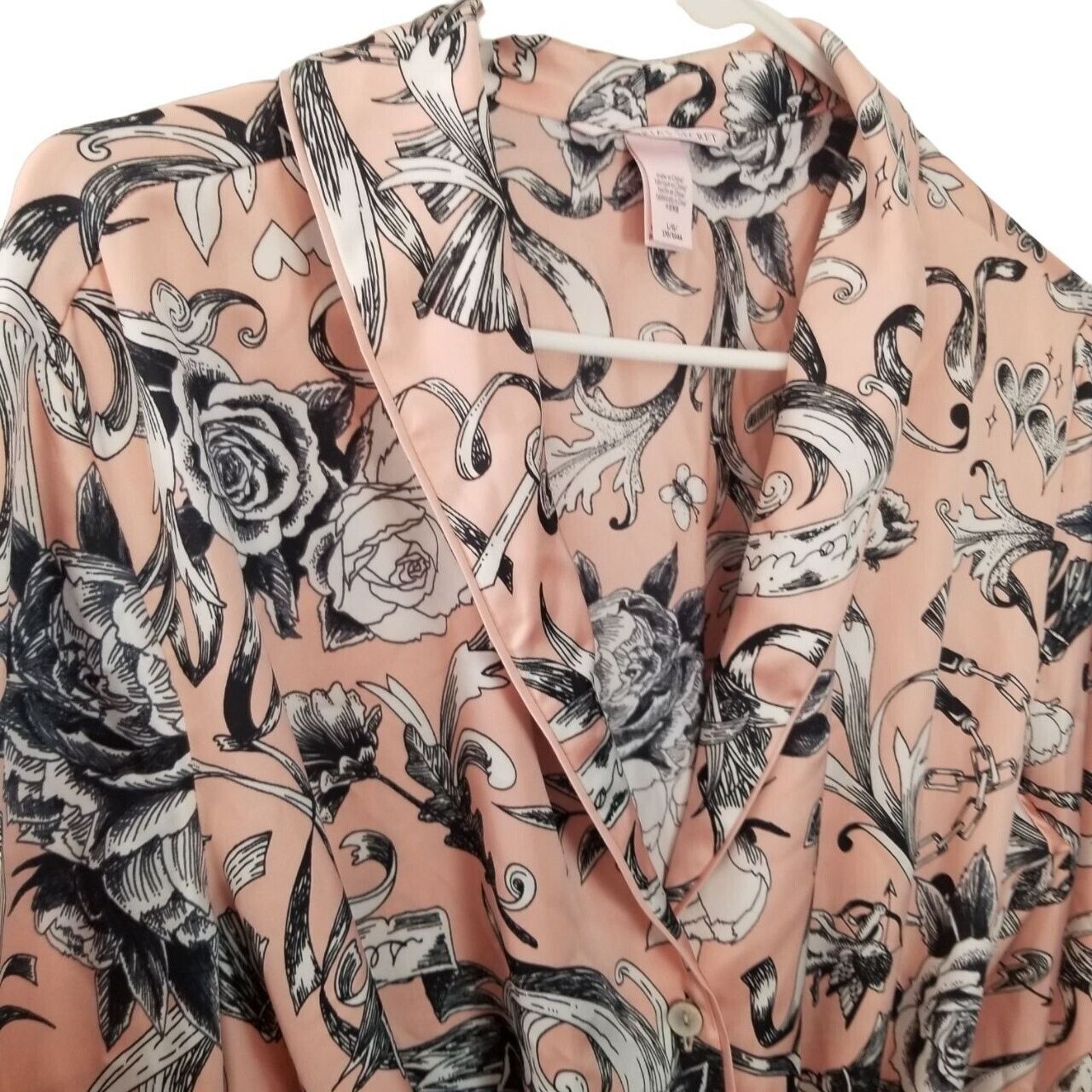 Victoria's Secret Victorias Secret Satin Floral Belted Button Top L Lingerie Size L / US 10 / IT 46 - 5 Thumbnail