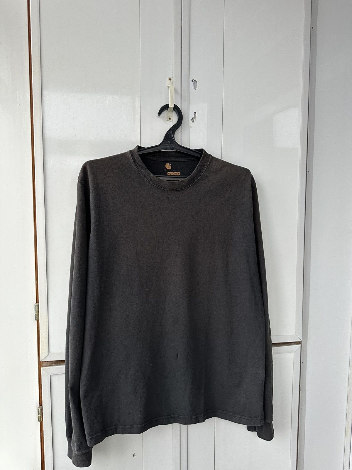 Carhartt Vintage Carhartt LongSleeve Distressed Hand Logo Size US L / EU 52-54 / 3 - 6 Thumbnail