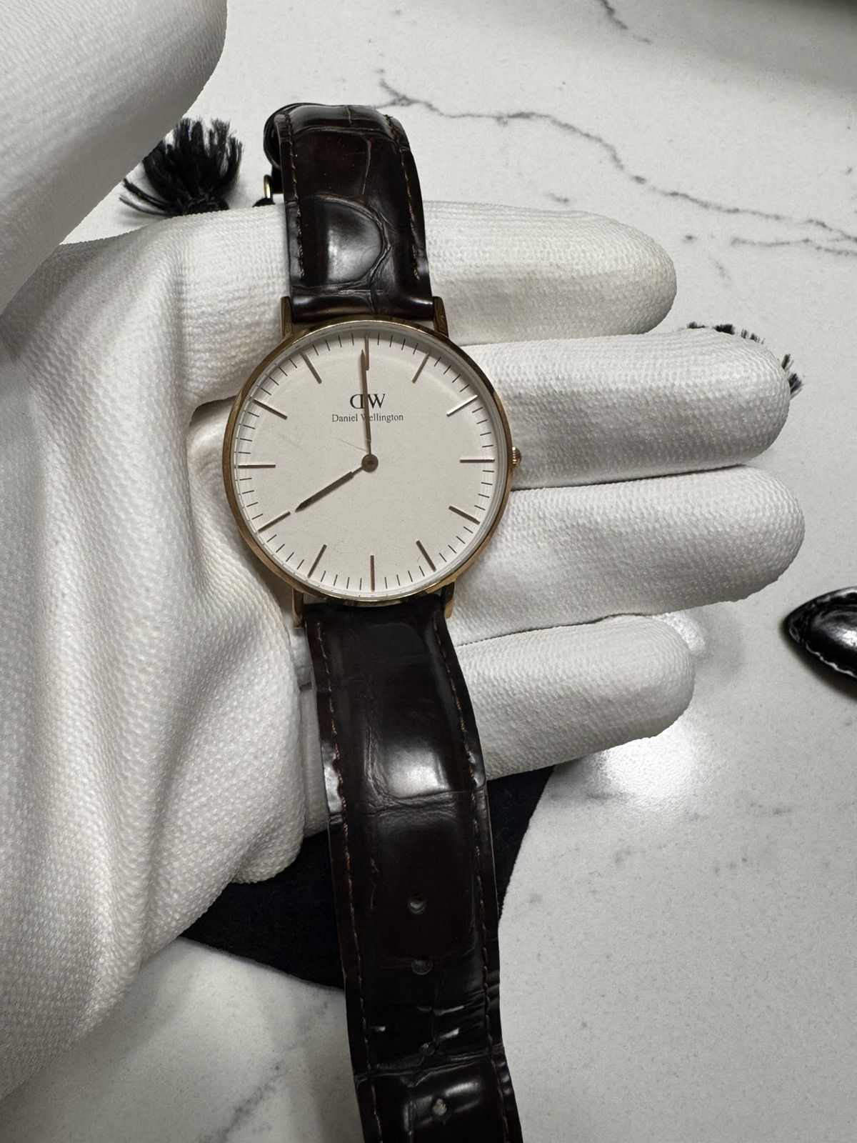 Daniel Wellington Daniel Wellington Gold Watch Size ONE SIZE - 1 Thumbnail