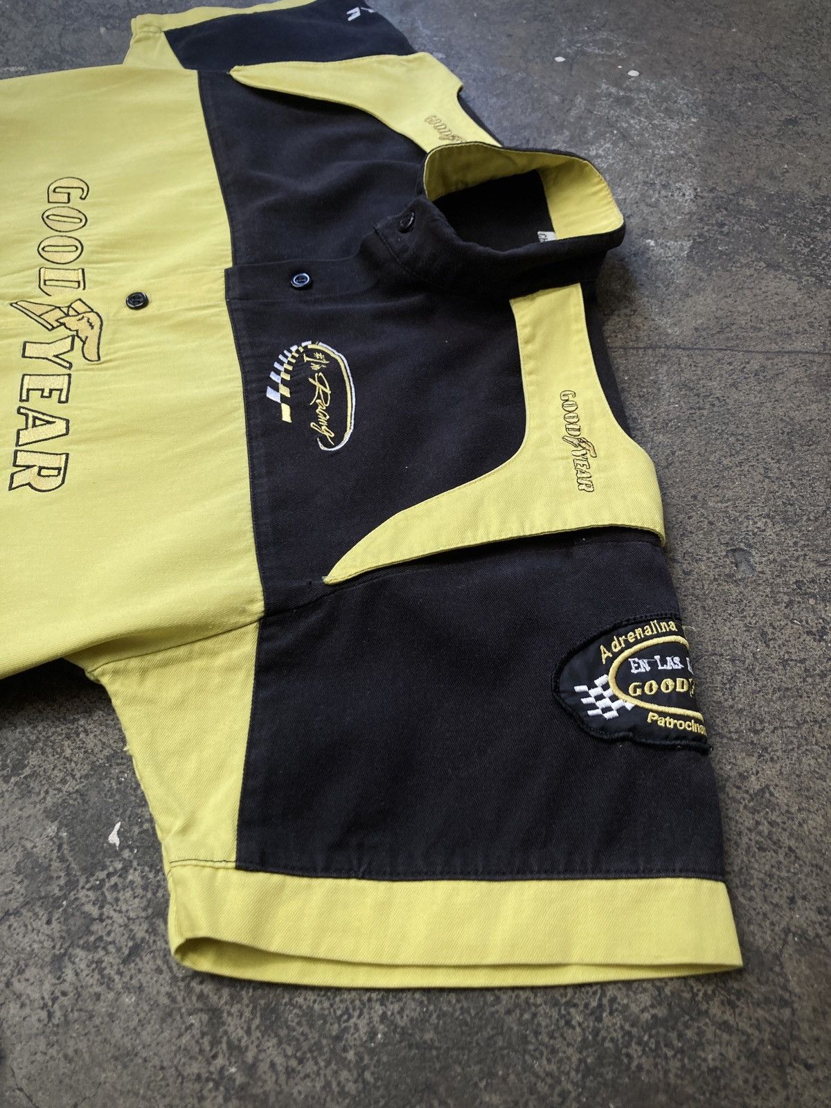Formula 1 × NASCAR × Vintage Vintage 90s Goodyear Racing Shirt Size US M / EU 48-50 / 2 - 7 Thumbnail