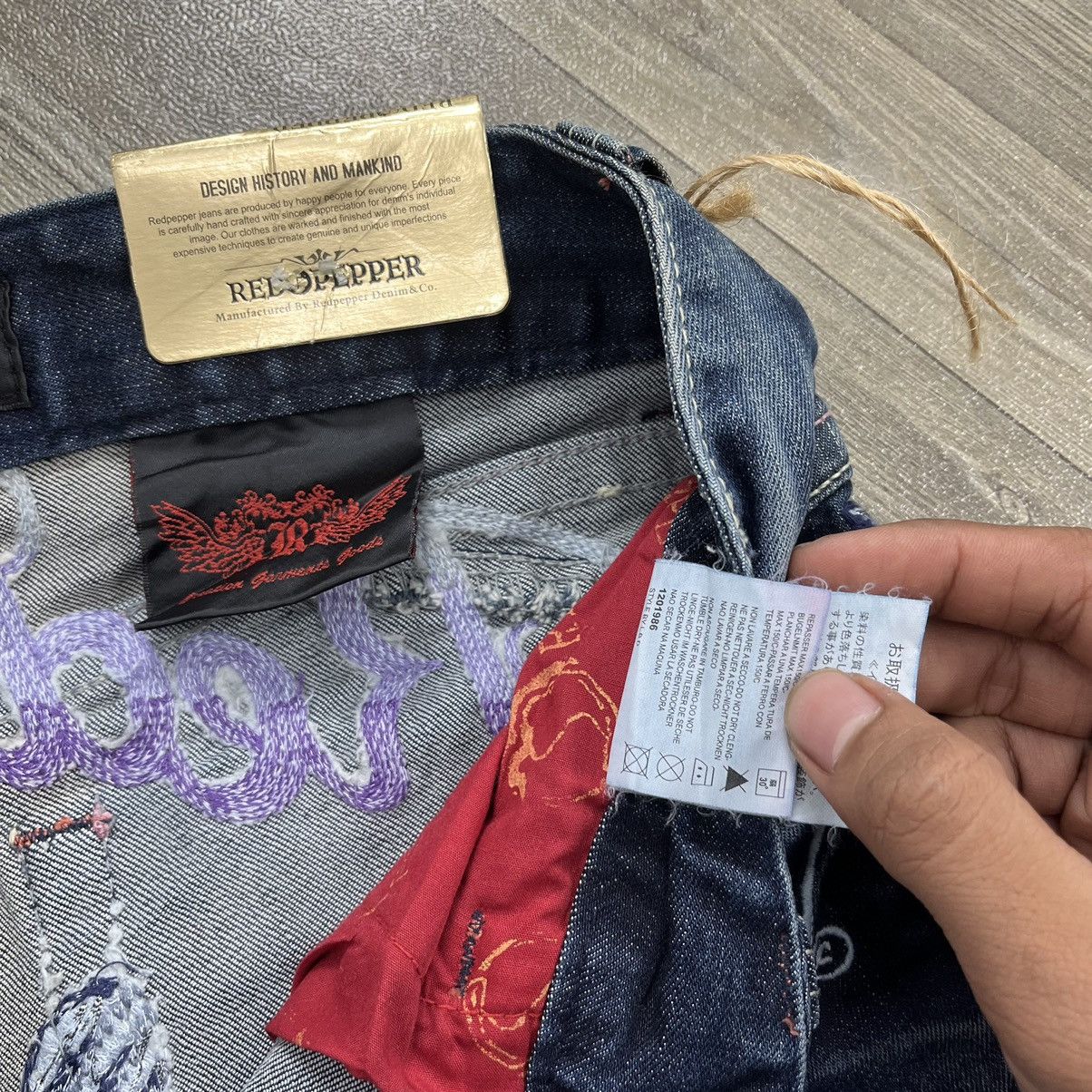 Ed Hardy Dead stock Y2K RedPepper x Ed Hardy Embroidery Flared Jeans Size 29" - 9 Thumbnail
