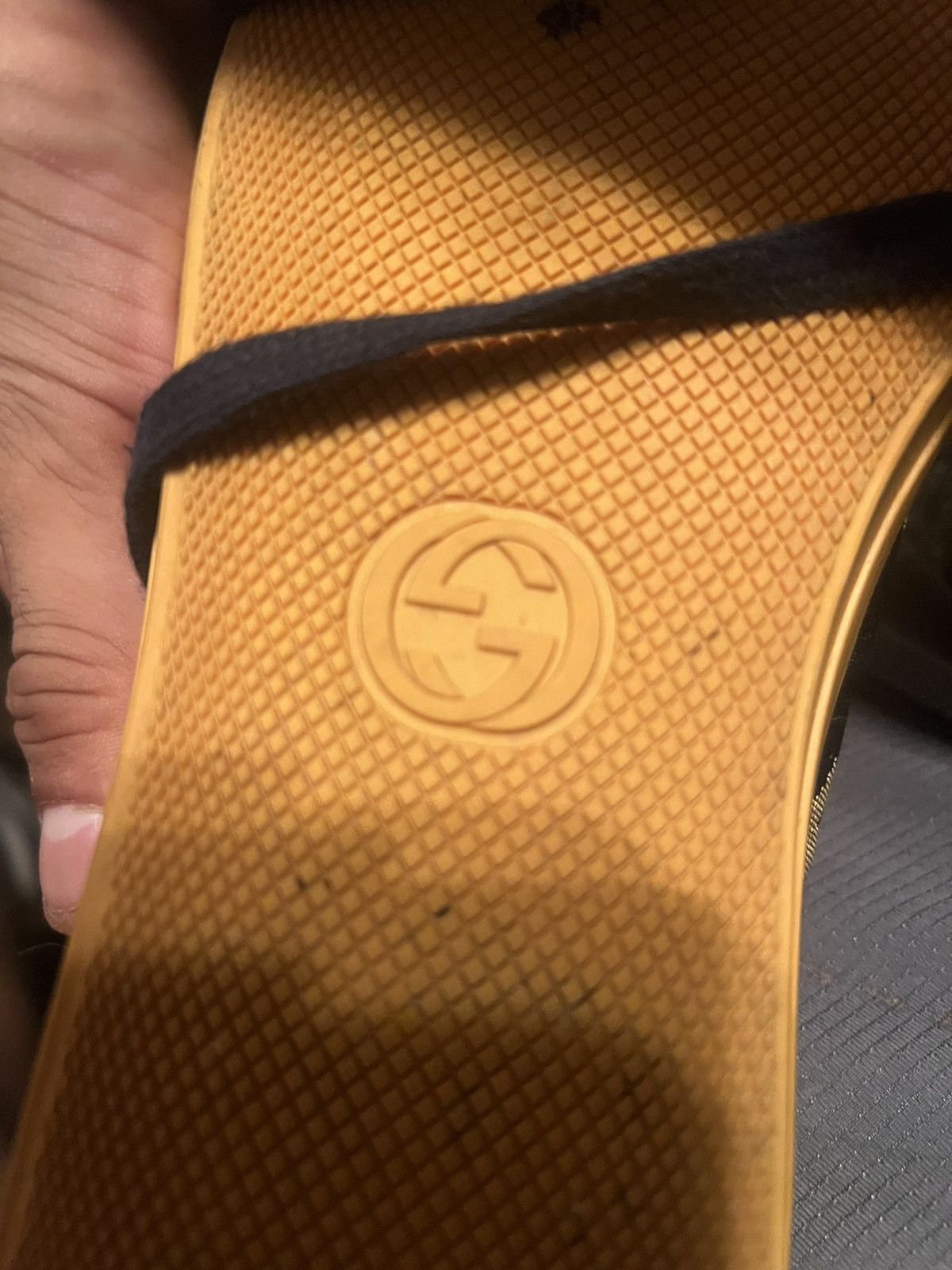 Disney × Gucci Gucci x Disney colab sneakers Size US 7 / EU 40 - 10 Thumbnail