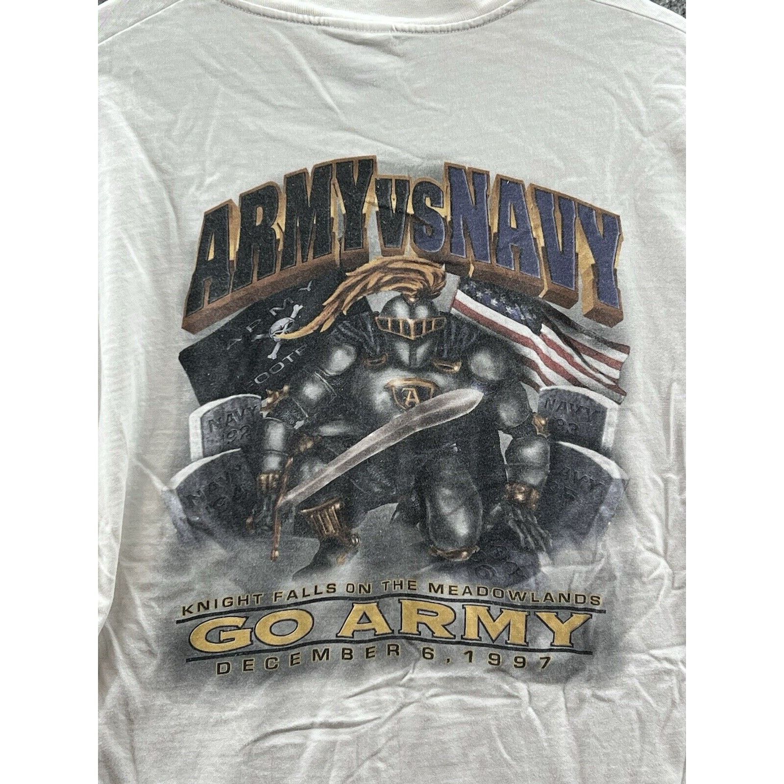 Hanes Vintage 1997 Army vs. Navy Long Sleeve White T-shirt Sz XXL Size US XXL / EU 58 / 5 - 4 Thumbnail