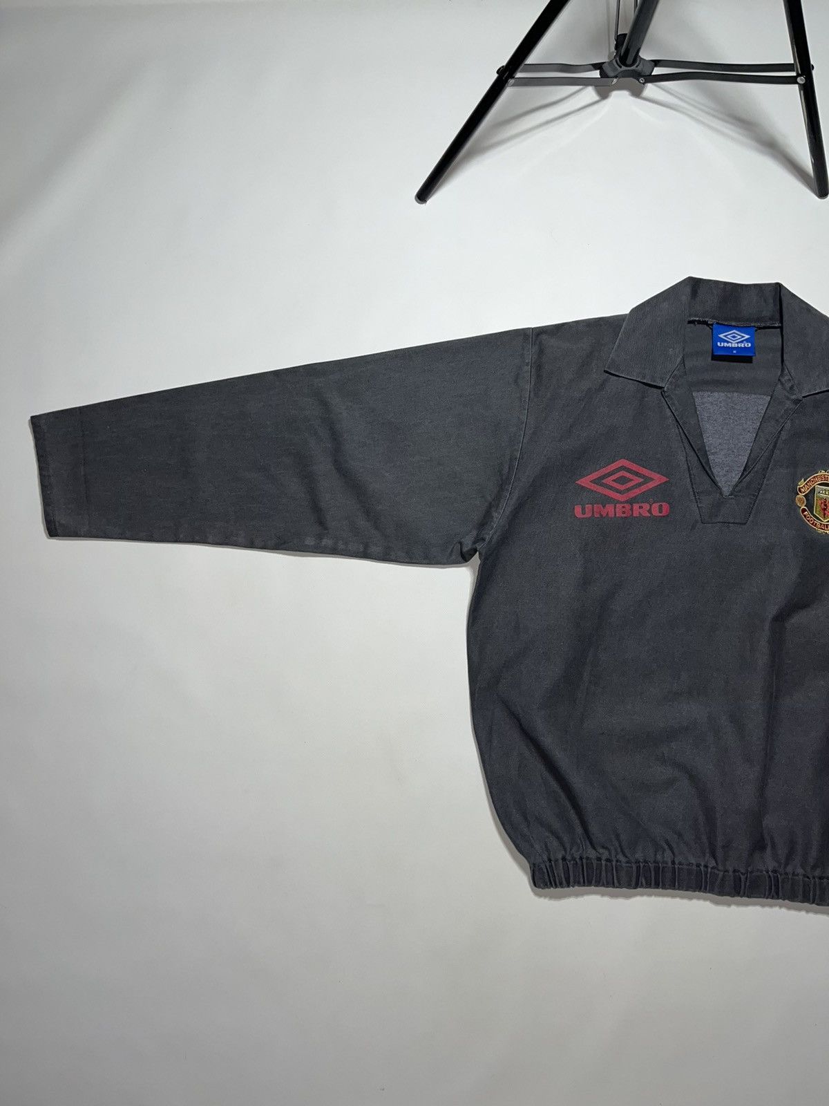 Umbro 1992/93 Manchester United Umbro Vintage Training Drill Top Size US M / EU 48-50 / 2 - 3 Thumbnail