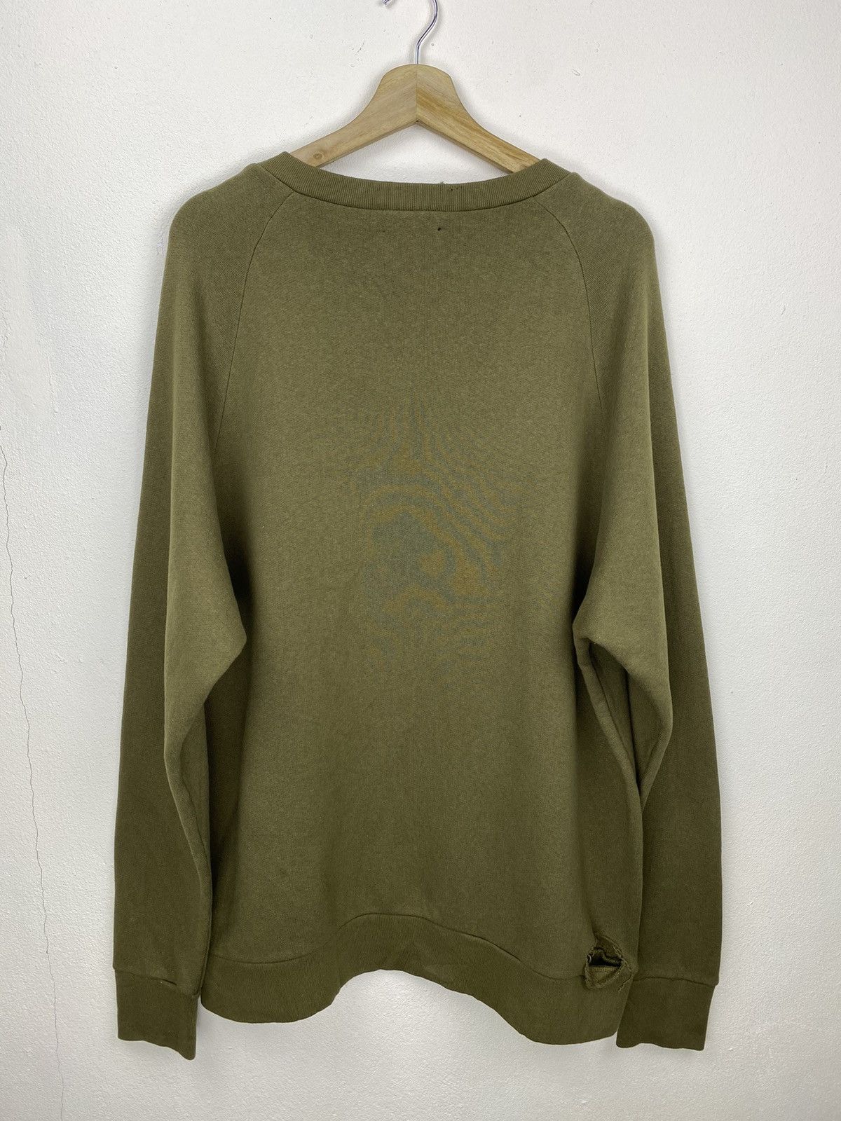 Jun Takahashi UNDERCOVER by Jun Takahashi Ripped Oversized Jumper Size US M / EU 48-50 / 2 - 11 Thumbnail