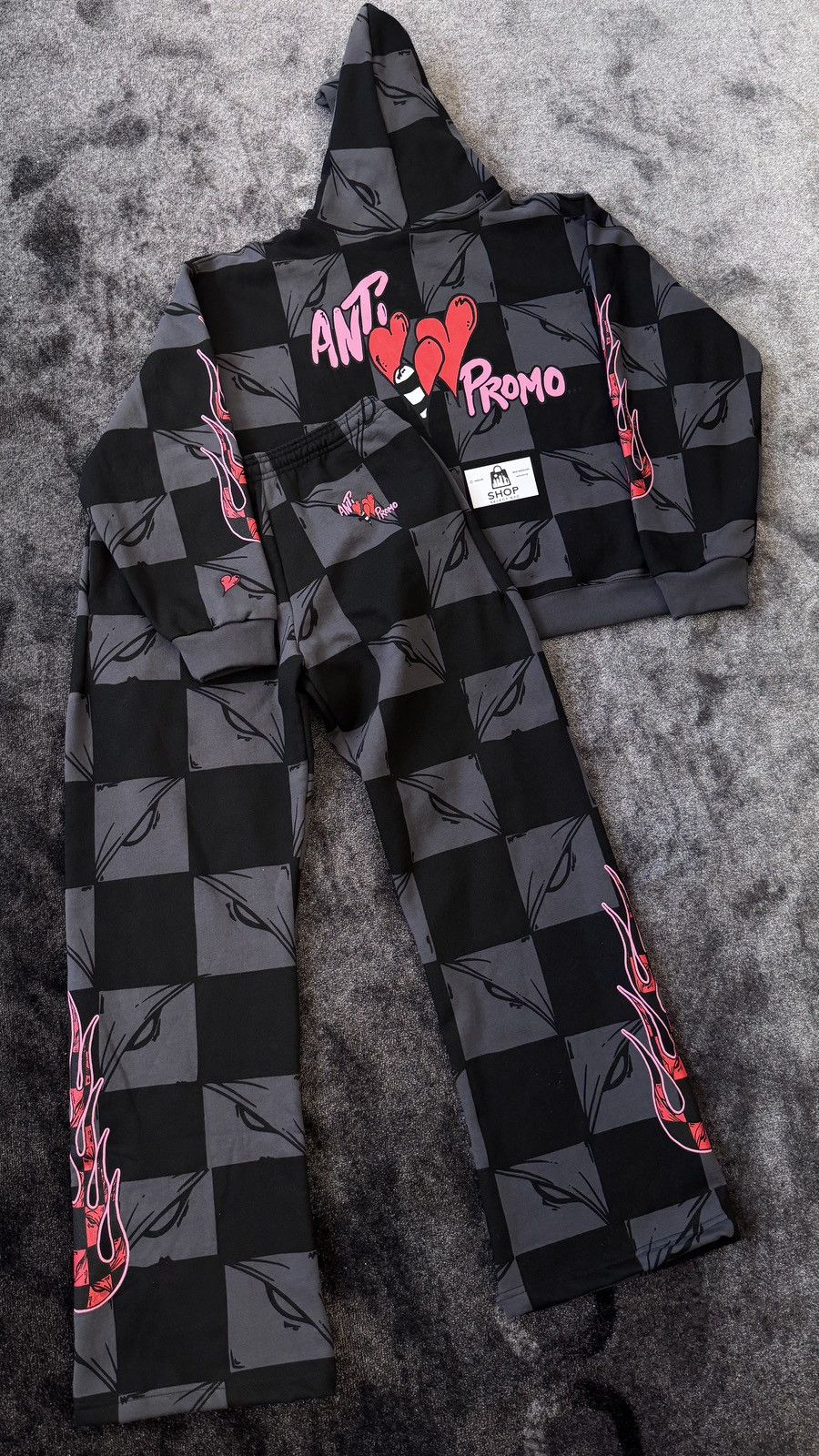 Matty Boy NEW MATTY BOY ANTI PROMO ATL EXCLUSIVE FLAMES SWEATSUIT Size US L / EU 52-54 / 3 - 1 Thumbnail