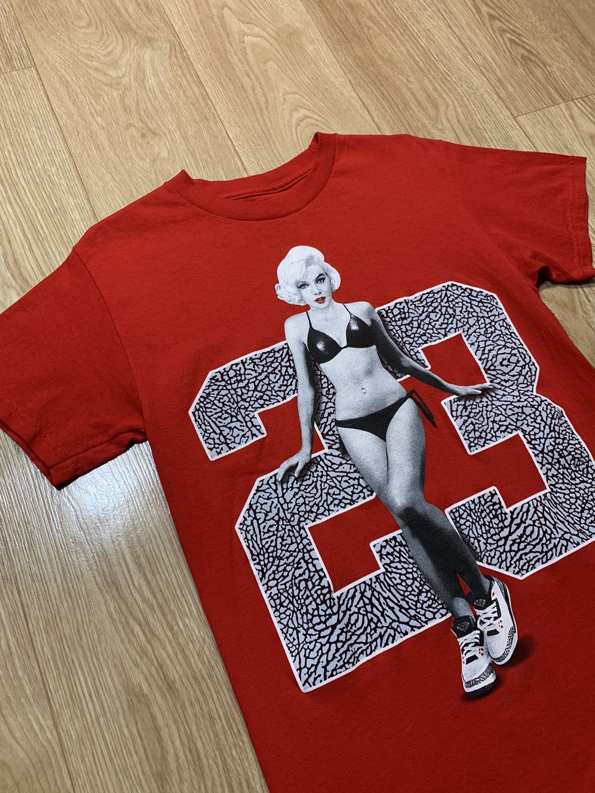 Vintage Popular Poison 23 Girl Babe Bikini T-Shirt Size US S / EU 44-46 / 1 - 3 Thumbnail