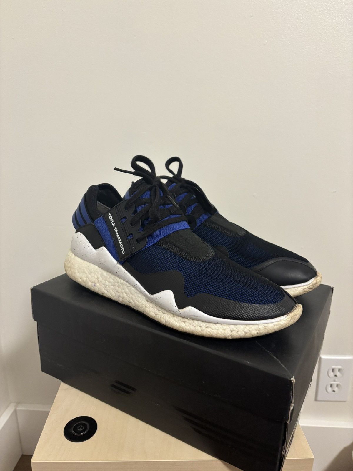 Y-3 Y-3 Retro Boost Size US 9 / EU 42 - 3 Thumbnail
