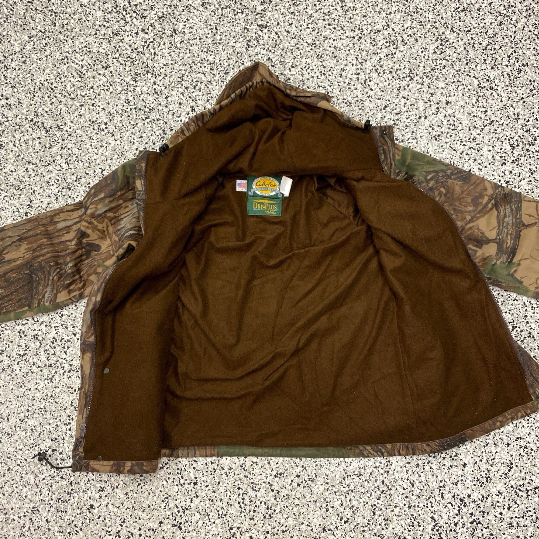 Vintage VINTAGE Cabela’s Jacket Mens L Realtree Camo Dry Plus USA Made Coat Size US L / EU 52-54 / 3 - 5 Thumbnail