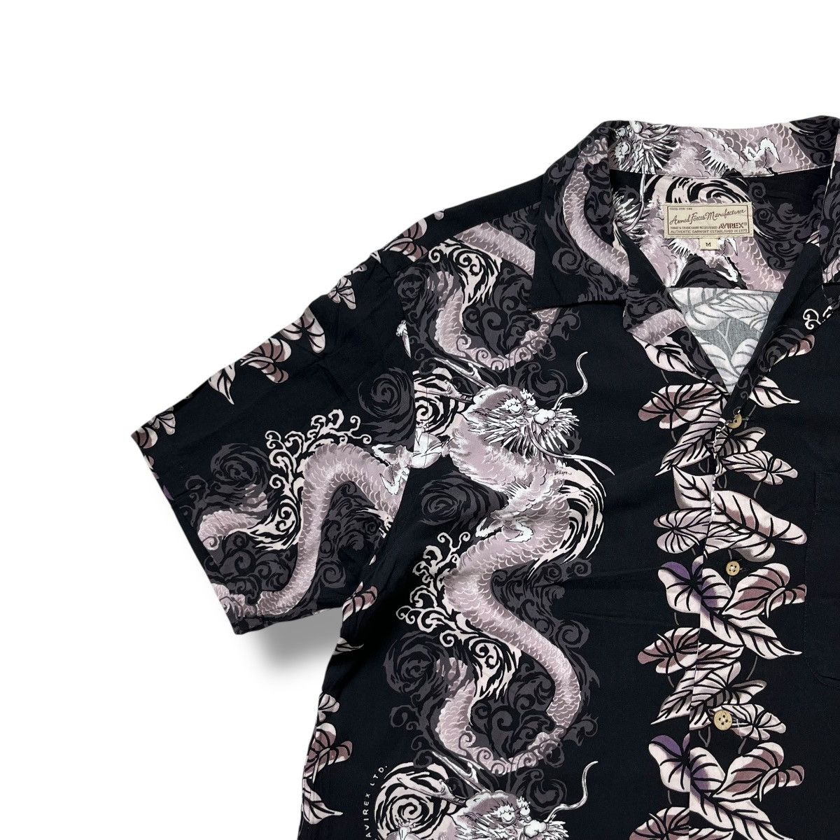 Sun Surf Avirex Loop Collar dragon hawaiian shirt Size US M / EU 48-50 / 2 - 7 Thumbnail