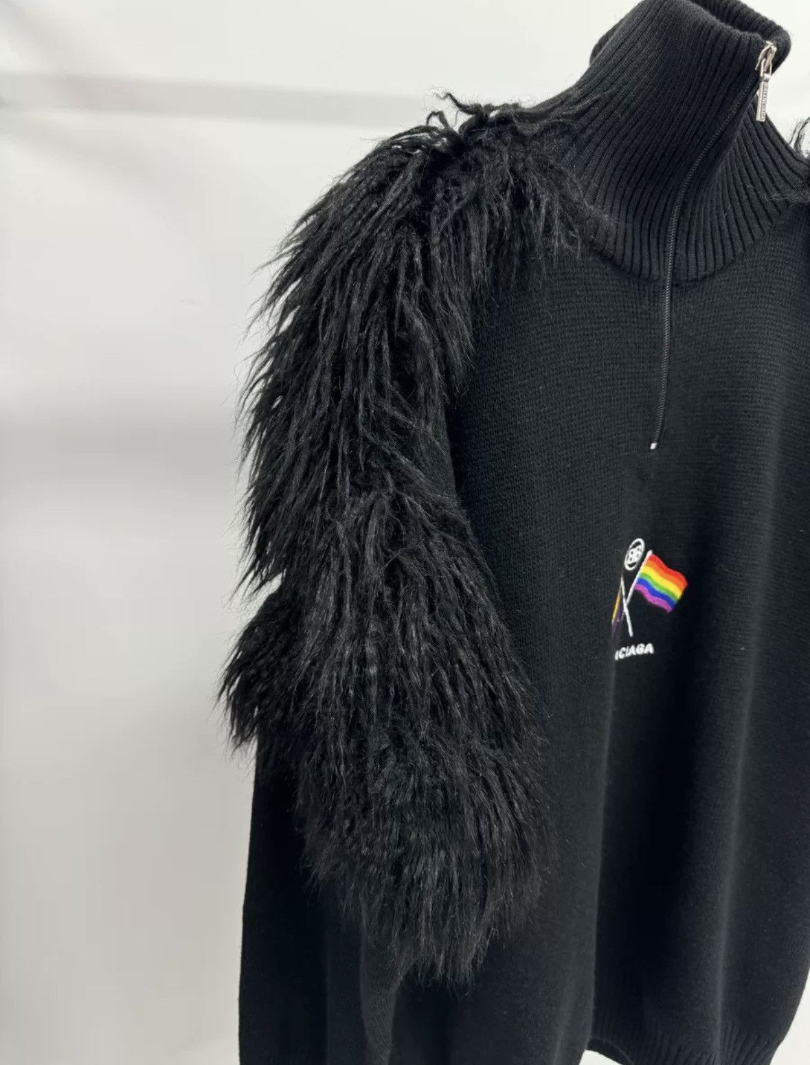 Balenciaga Balenciaga 18fw flag sweater Size US M / EU 48-50 / 2 - 2 Thumbnail