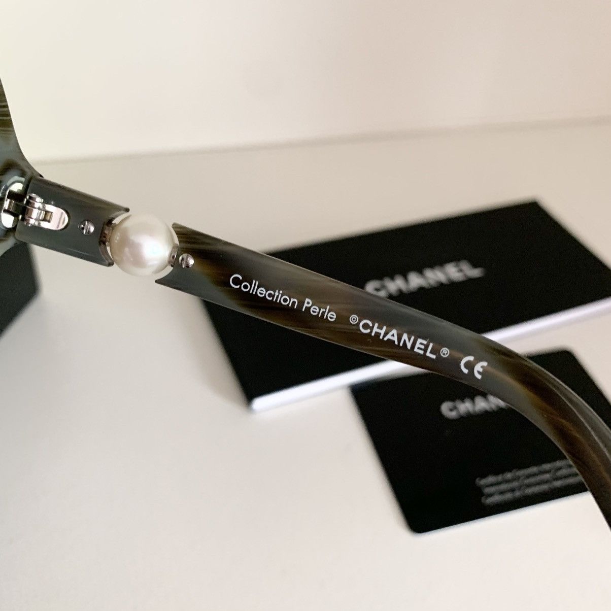 Chanel Chanel Pearl tortoise shell round sunglasses Size ONE SIZE - 7 Thumbnail