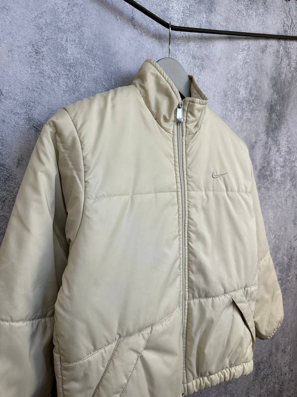 Nike Nike Y2K Puffer Padded Jacket Nylon Swoosh Cream Quilted Size M / US 6-8 / IT 42-44 - 3 Thumbnail