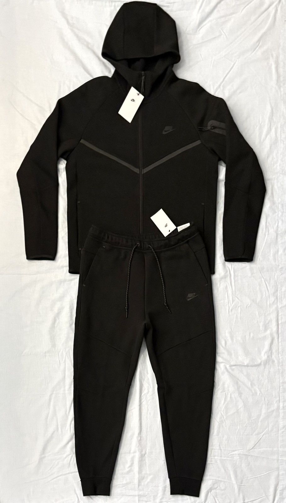 Nike (Size L, New with tags) FULL SET Nike Tech Fleece Full Zip Size US L / EU 52-54 / 3 - 1 Thumbnail