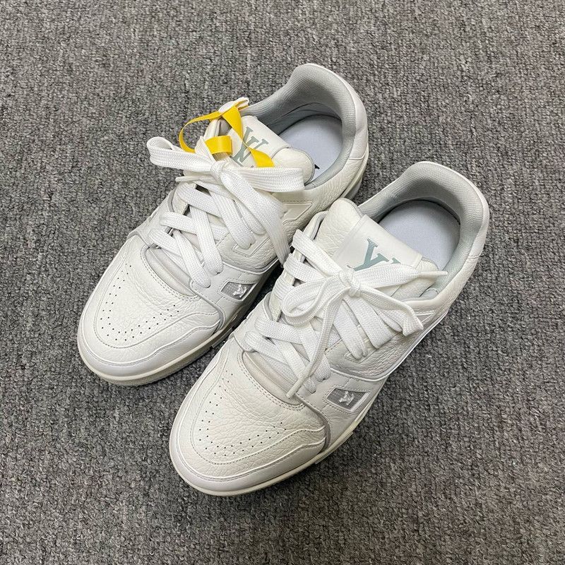Louis Vuitton Louis Vuitton Trainer Low-Top Leather Sneakers 0079 Size US 4 / IT 34 - 1 Thumbnail