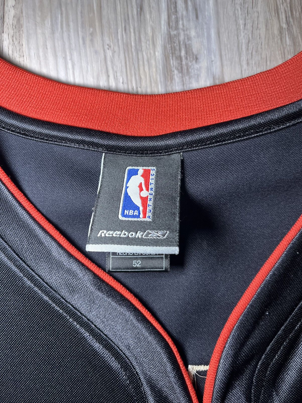 NBA × Reebok × Vintage Vintage D wade jersey Size US XL / EU 56 / 4 - 3 Thumbnail
