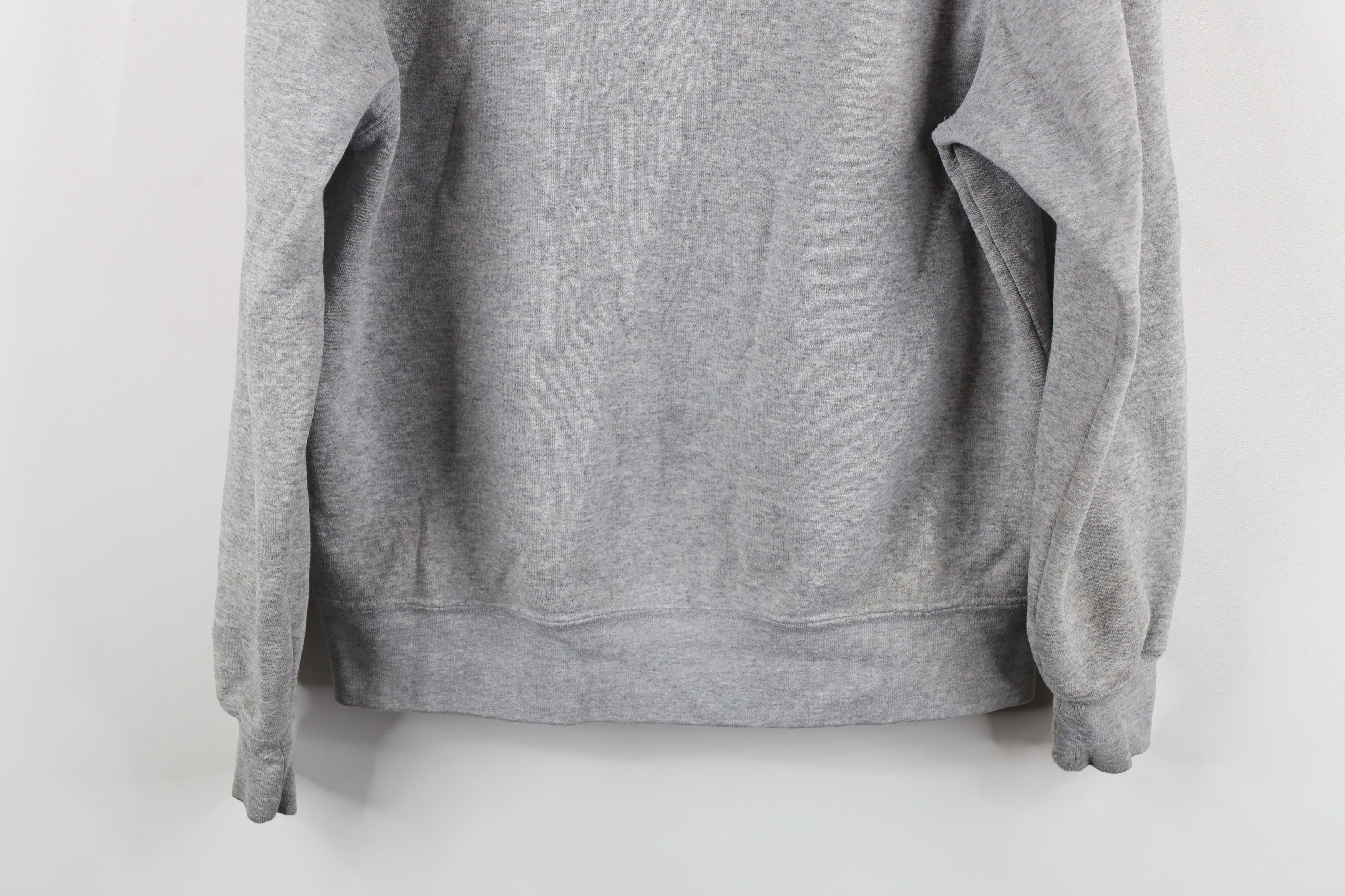 Vintage Vintage Spell Out University of Toledo Hoodie Sweatshirt Size US S / EU 44-46 / 1 - 12 Thumbnail