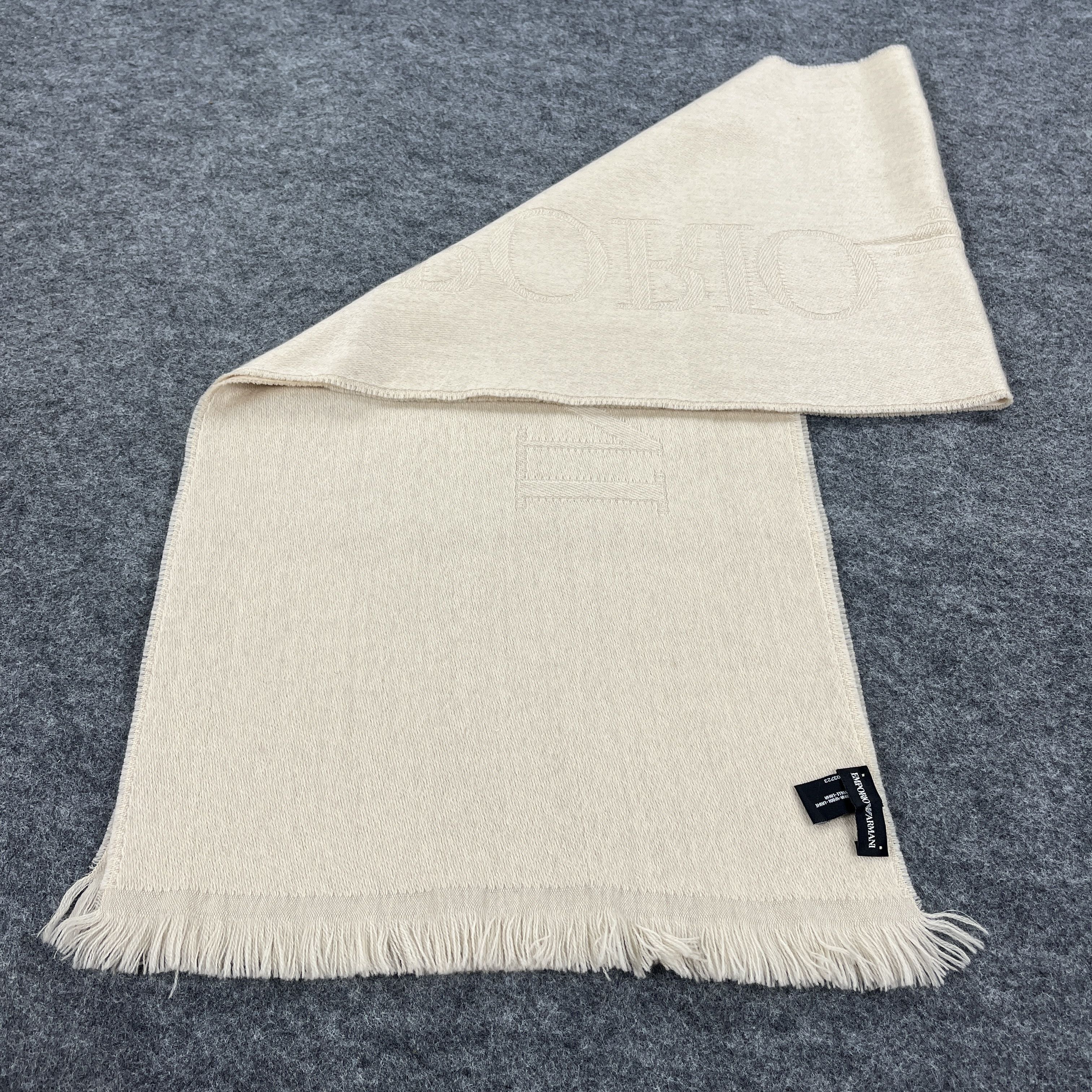 Emporio Armani Emporio Armani Scarf / Muffler / Neckwear T866 Size ONE SIZE - 3 Thumbnail