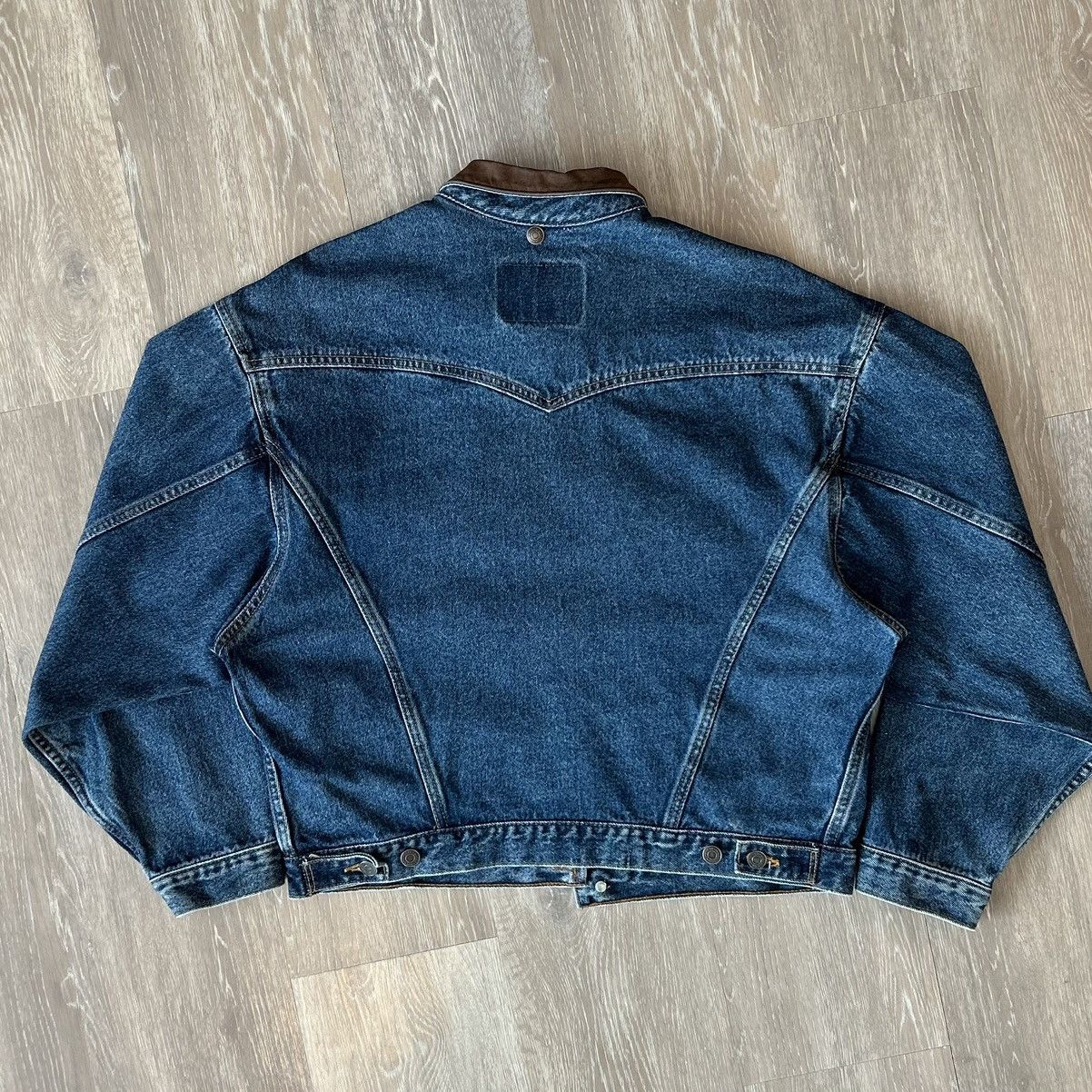 Vintage Vintage 90s Medium Super Boxy Denim Jacket Size US M / EU 48-50 / 2 - 7 Thumbnail