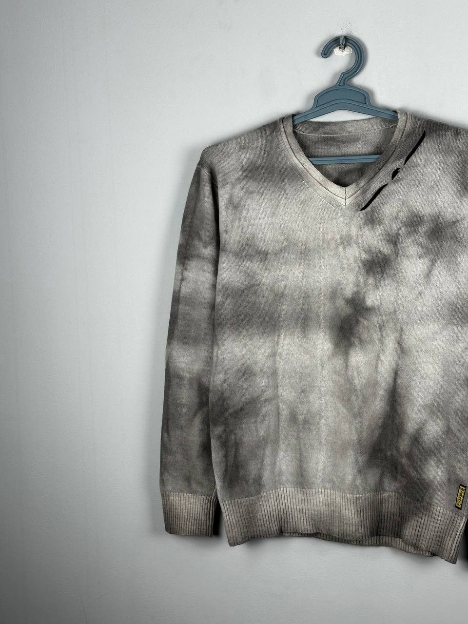 Armani Vintage Armani Jeans Wool Avant Garde Sweater Size US M / EU 48-50 / 2 - 2 Thumbnail