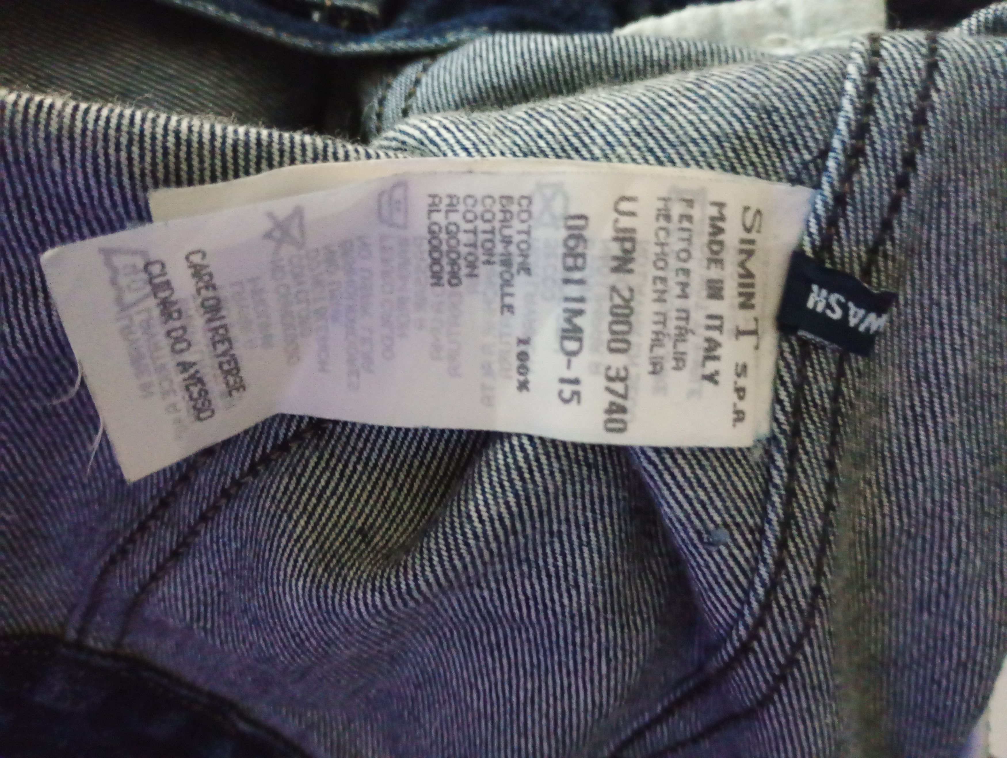 Armani Armani Jeans Denim Jacket Vintage 90's Size US M / EU 48-50 / 2 - 12 Thumbnail