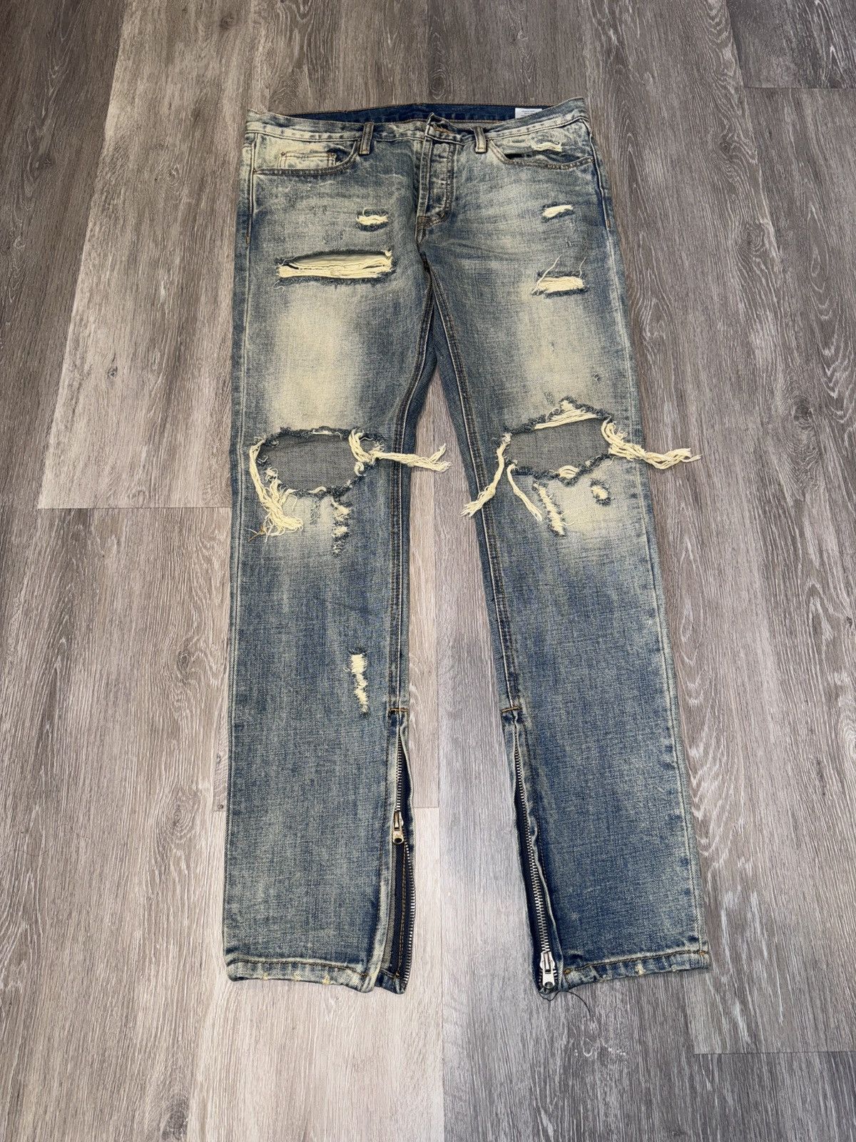 MNML MNML LA distressed denim jeans Size US 34 / EU 50 - 1 Thumbnail