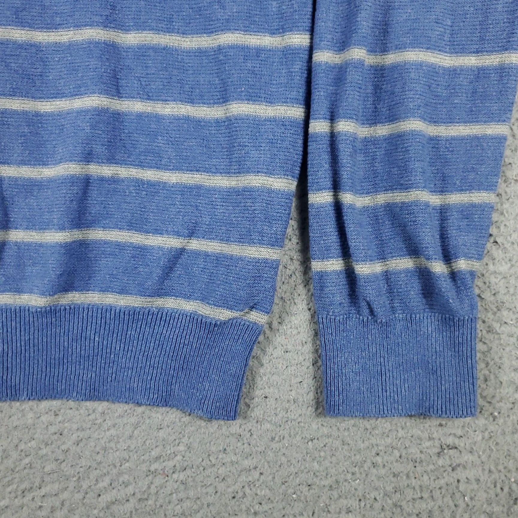 Nautica Nautica Striped V Neck Sweater Mens Medium Blue Gray Pullover Cotton Cable-Knit Business Casual Size US M / EU 48-50 / 2 - 5 Thumbnail