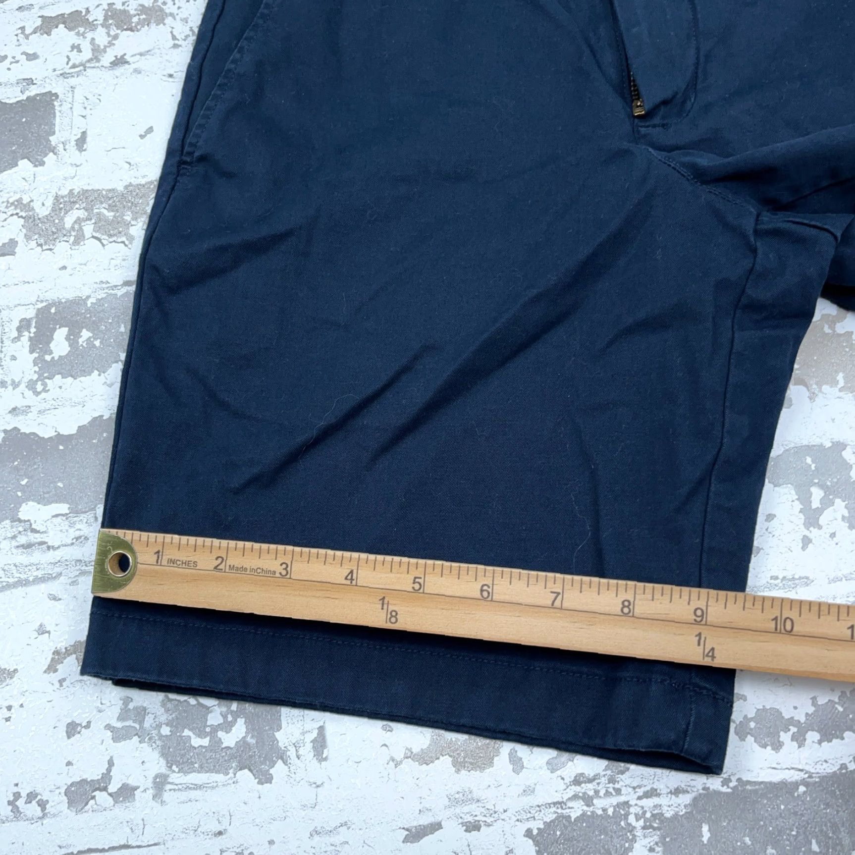 Vineyard Vines Vineyard Vines Shorts Men 28 Navy Blue Chino Flat Front Dark Preppy Whale Shep Surf Beach Classic Modern 90s Mens Size US 28 / EU 44 - 5 Thumbnail
