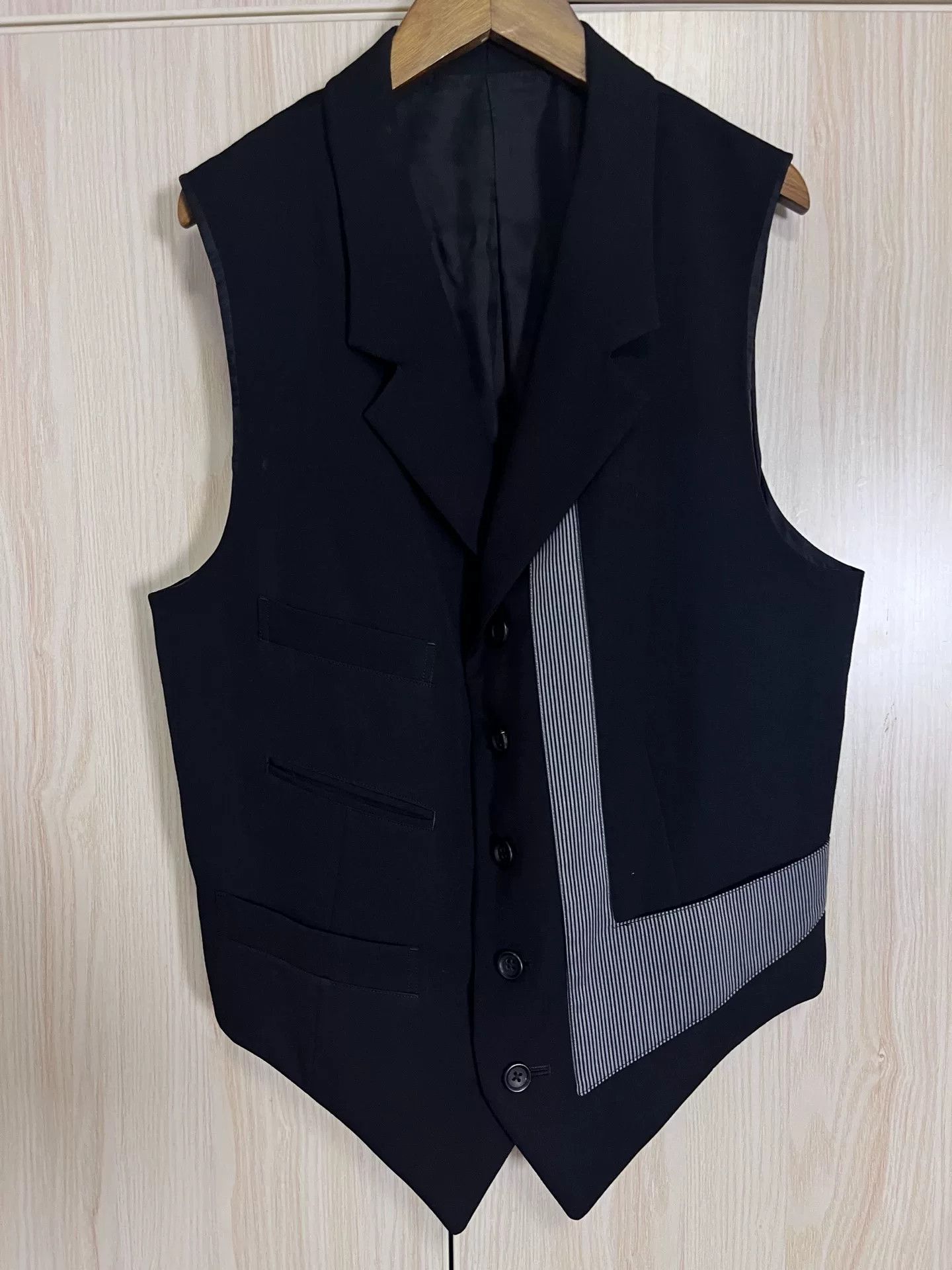 Yohji Yamamoto Yohji Yamamoto Layered Vest for Men Size US XL / EU 56 / 4 - 1 Thumbnail