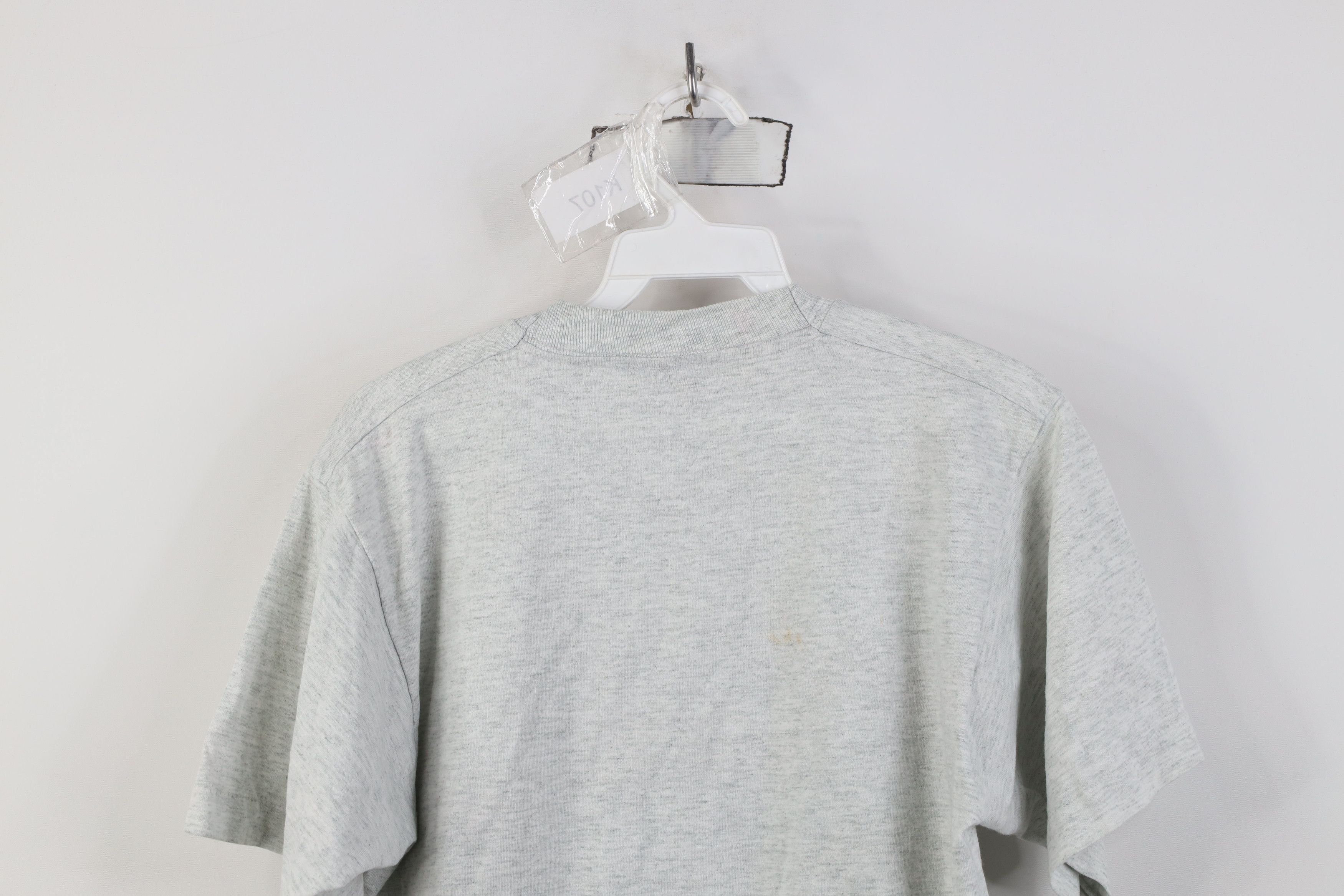 Vintage Vintage 90s Property of OshKosh Prison T-Shirt Gray USA Size US M / EU 48-50 / 2 - 10 Thumbnail