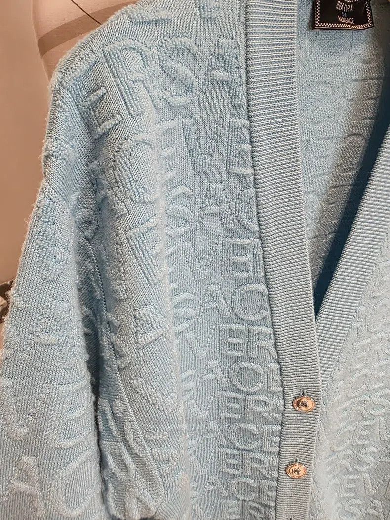 Versace Versace Knitted cardigan Size S / US 4 / IT 40 - 7 Thumbnail