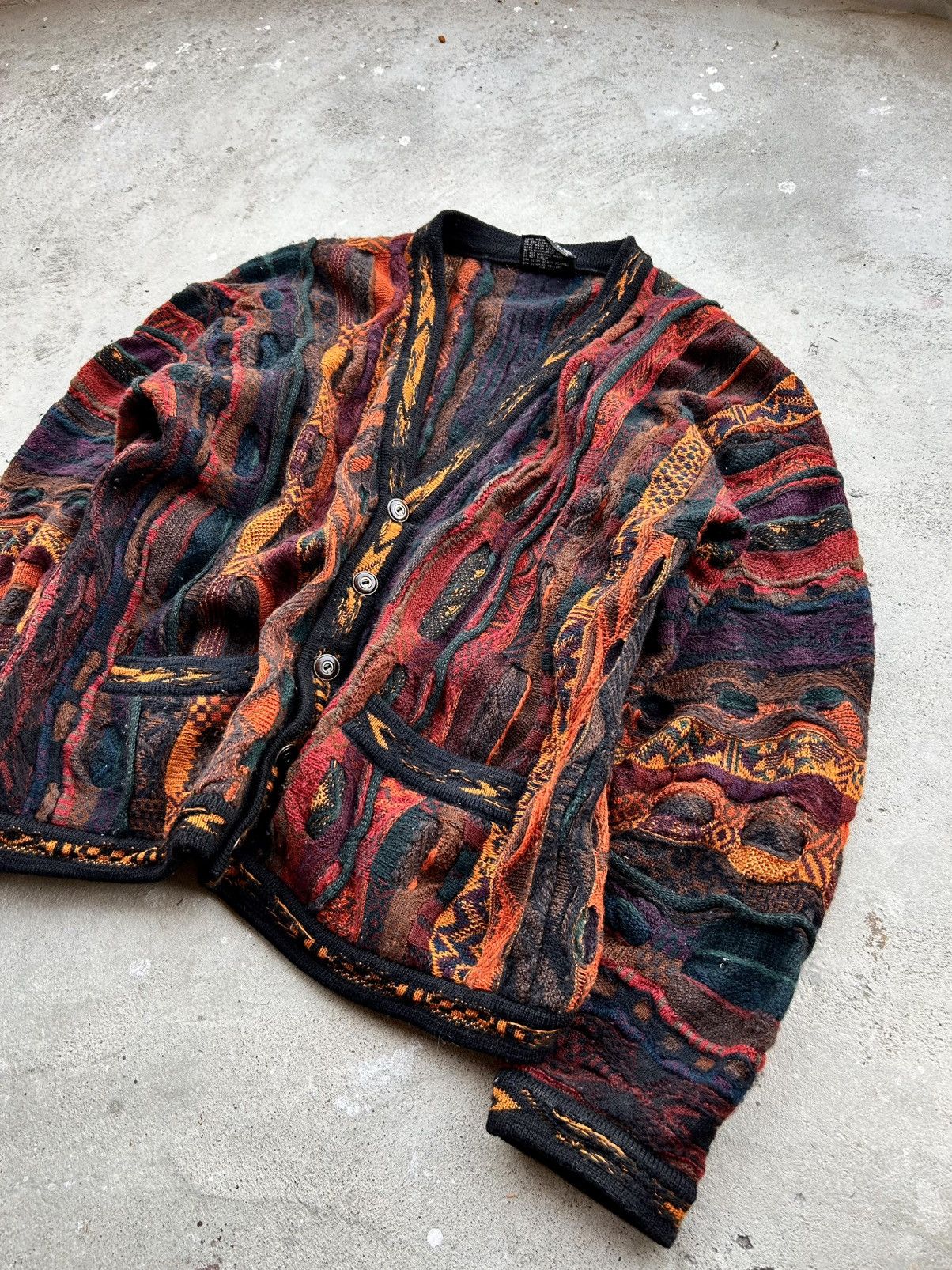Coogi CRAZY RARE VINTAGE COOGI 3D CABLE KNIT CARDIGAN Size US M / EU 48-50 / 2 - 4 Thumbnail