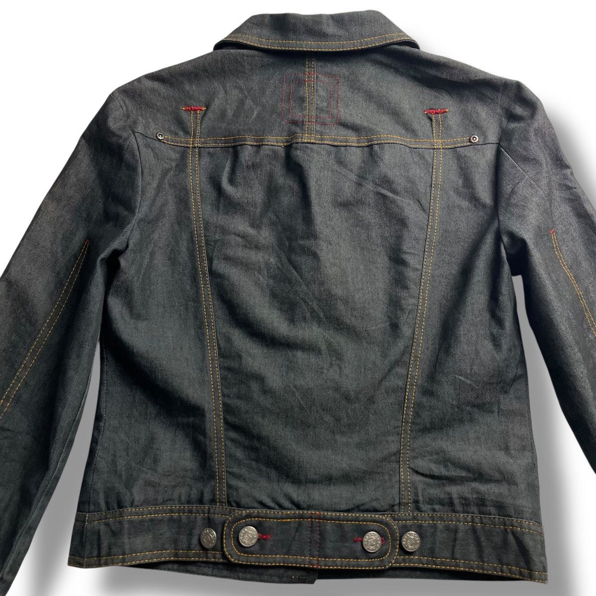 Bcbgmaxazria BCBG MAXAZRIA JEANS BUTTON UP CROPPED DENIM JACKET Size M / US 6-8 / IT 42-44 - 8 Thumbnail