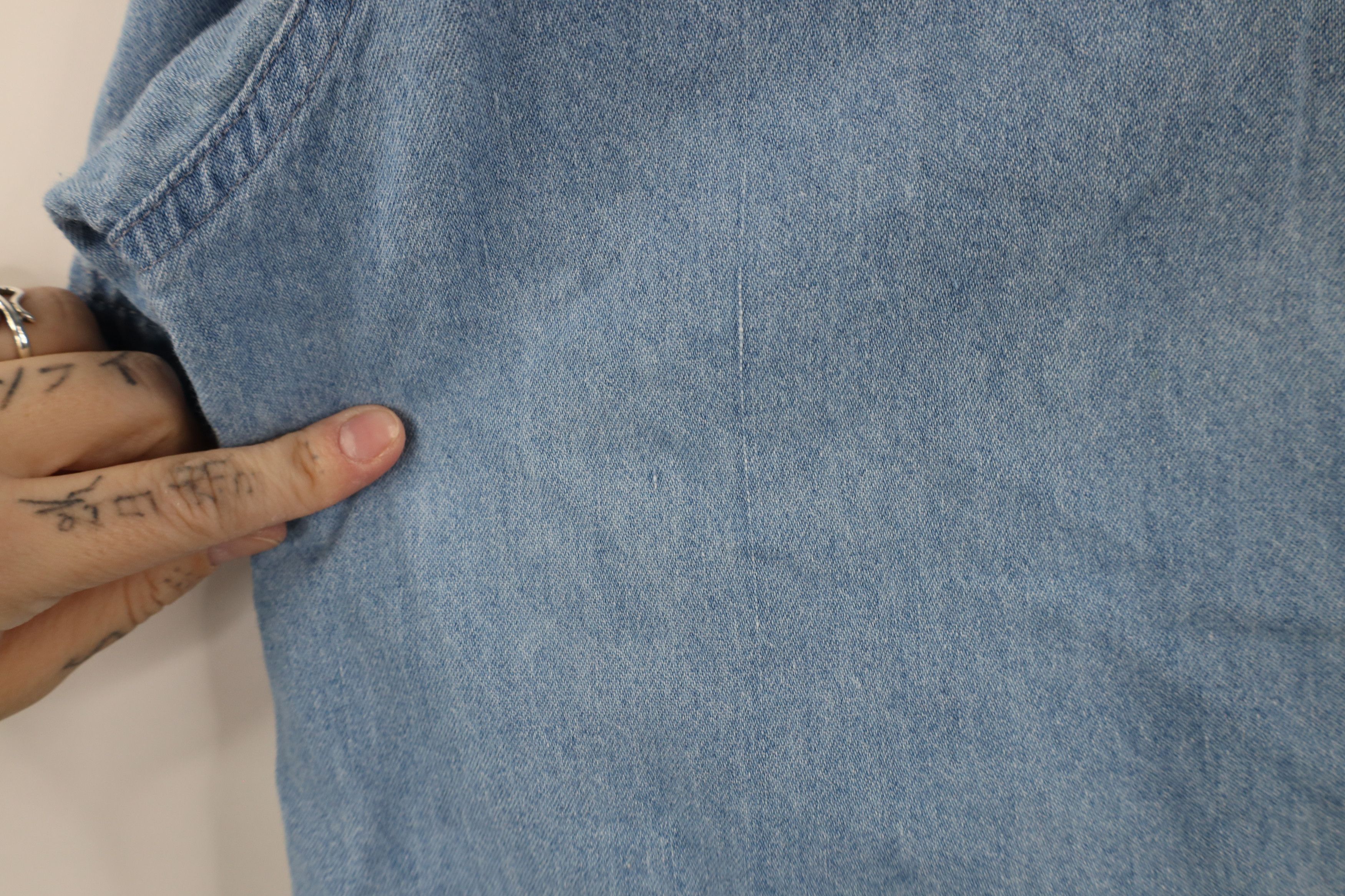 Vintage Vintage 90s Streetwear Short Sleeve Denim Jean Button Shirt Size US XXL / EU 58 / 5 - 5 Thumbnail
