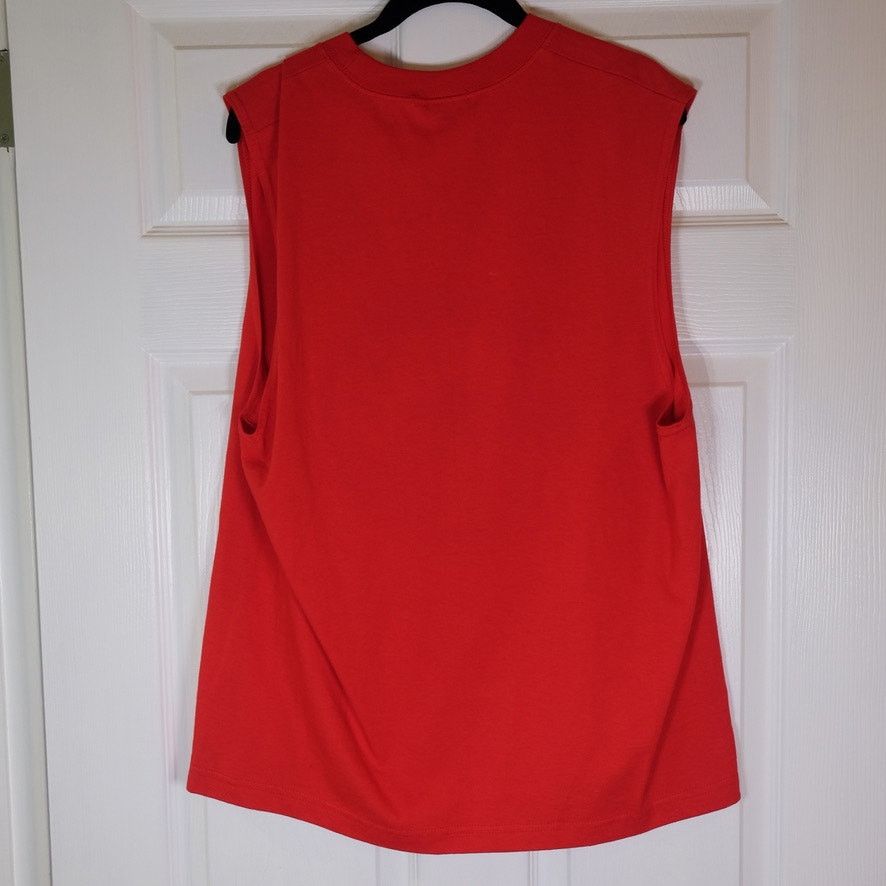 Universal Studios Universal Studios Thing 1 Dr Seuss Tank Shirt L NWT Size US L / EU 52-54 / 3 - 2 Thumbnail