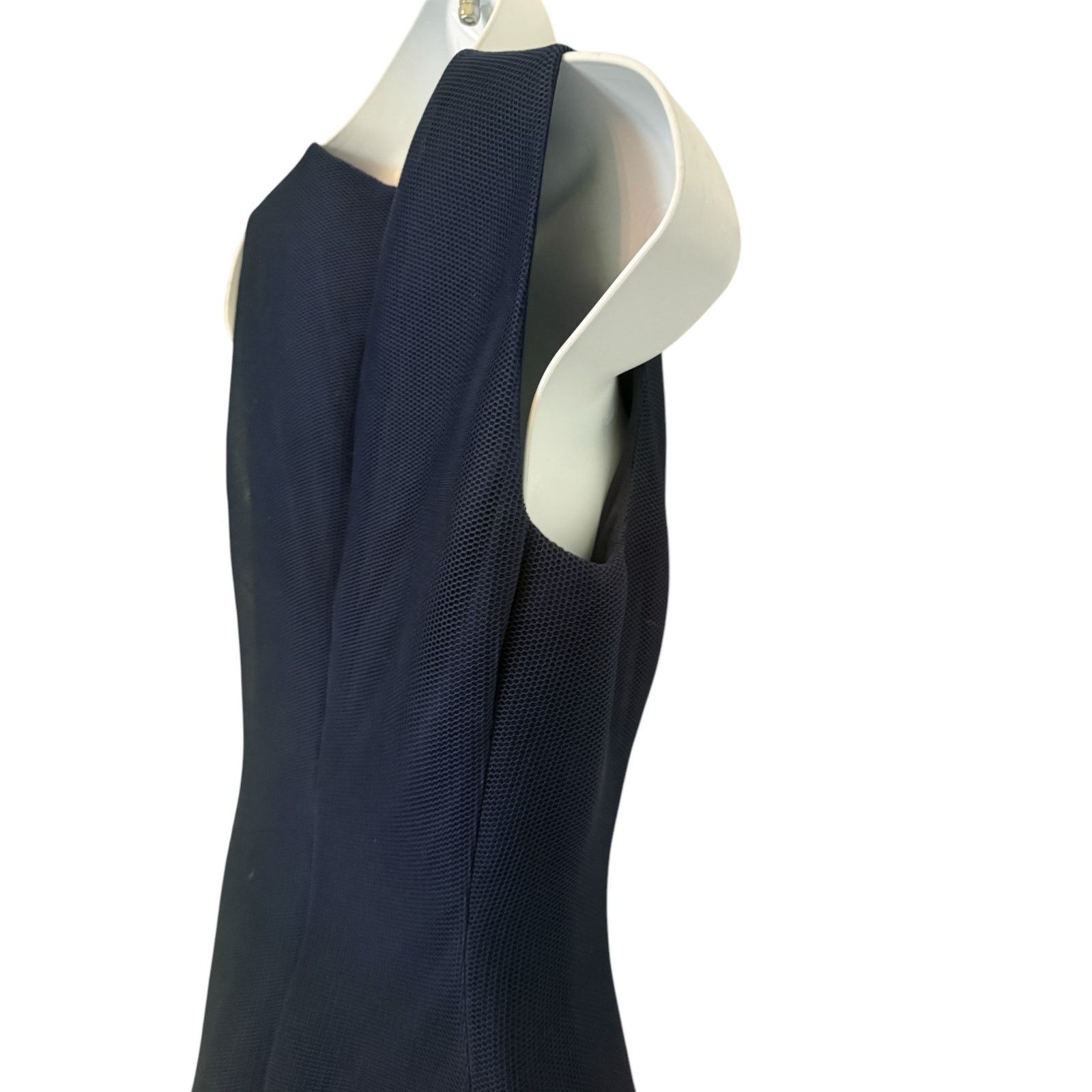 DKNY DKNY Navy Net Skirt White Embroidery Flowers/Leaves Dress 6 Size S / US 4 / IT 40 - 11 Thumbnail