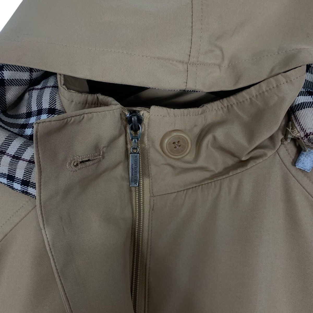 Burberry Burberry London Designer Luxury Nova Check Parka Coat Jacket Size M / US 6-8 / IT 42-44 - 9 Thumbnail