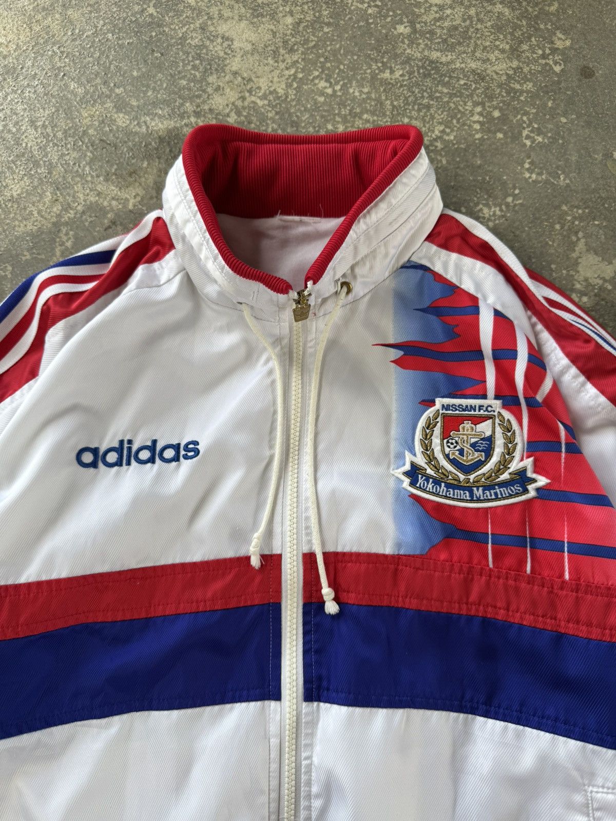 Adidas × Japanese Brand × Vintage Vintage 90’s Adidas Yokohama Marinos Windbreaker Jacket Size US M / EU 48-50 / 2 - 2 Thumbnail