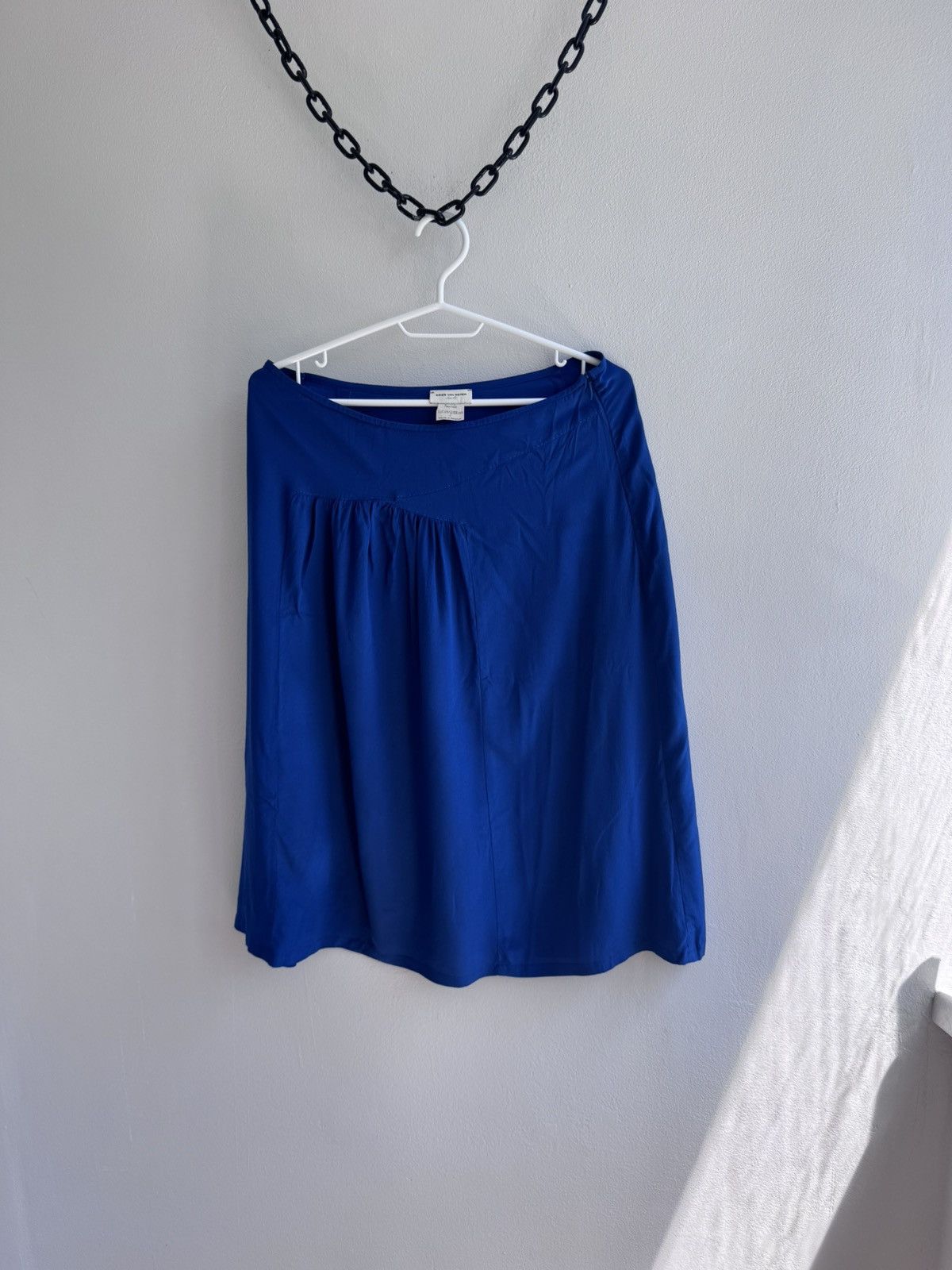 Dries Van Noten Rare Dries Van Noten Silk Midi Skirt Designer Luxury Size 28" / US 6 / IT 42 - 1 Thumbnail