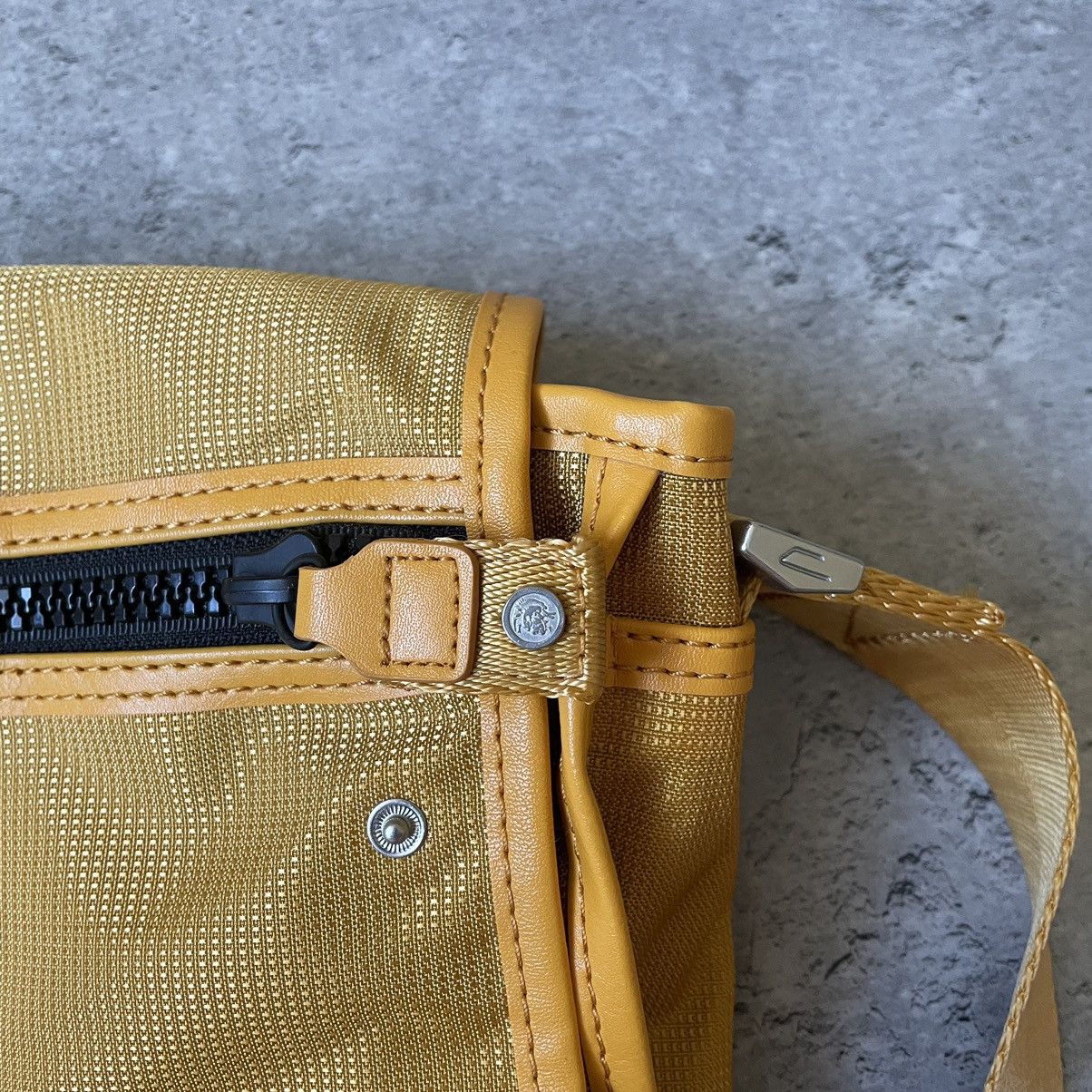 Diesel × Diesel Black Gold × Vintage Vintage Diesel For Successful Living Bag Freaitag Style Size ONE SIZE - 11 Thumbnail