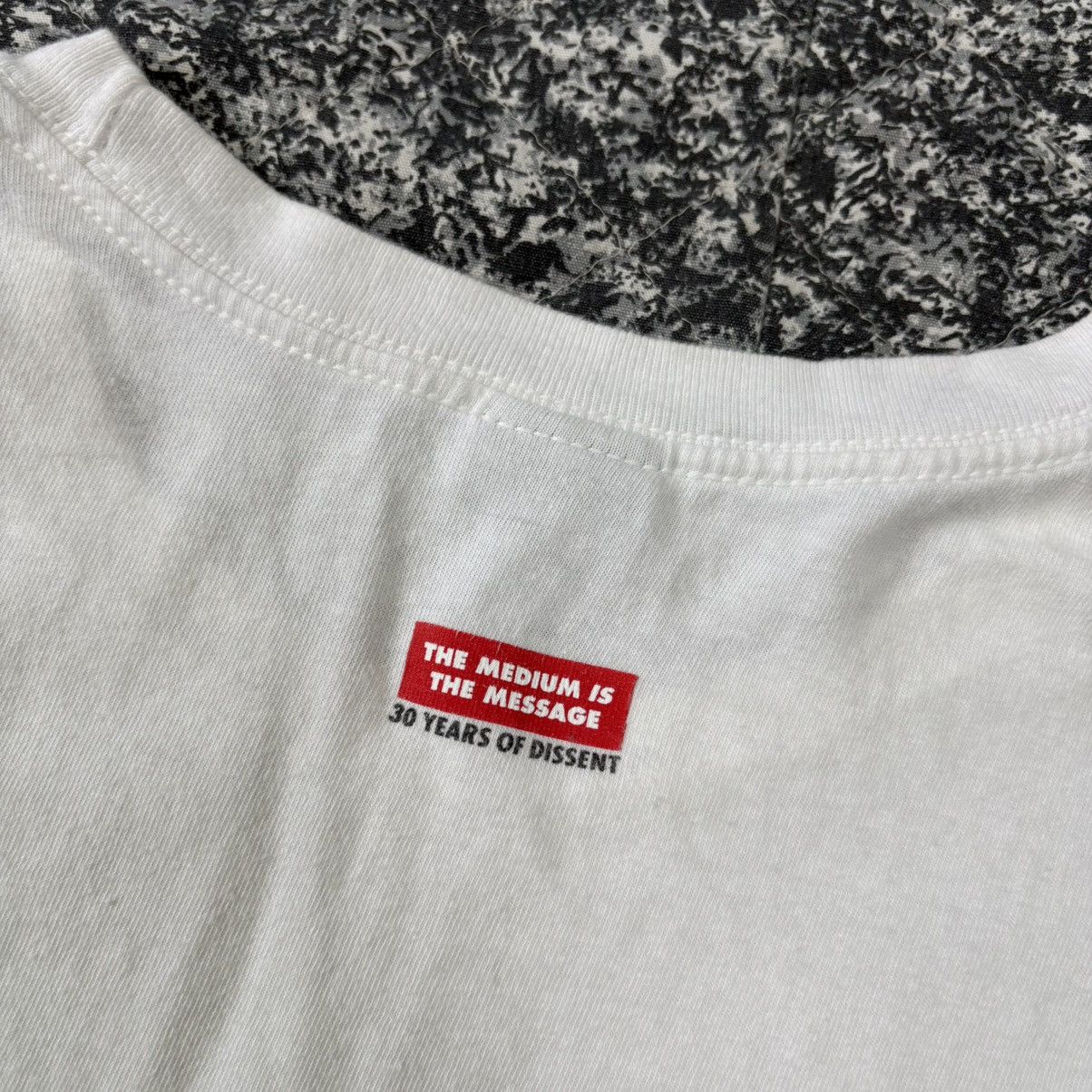 Obey × Vintage 🔴 OBEY Rare!! Vintage T-Shirt (30 Years of Dissent )🔴 Size US L / EU 52-54 / 3 - 4 Thumbnail