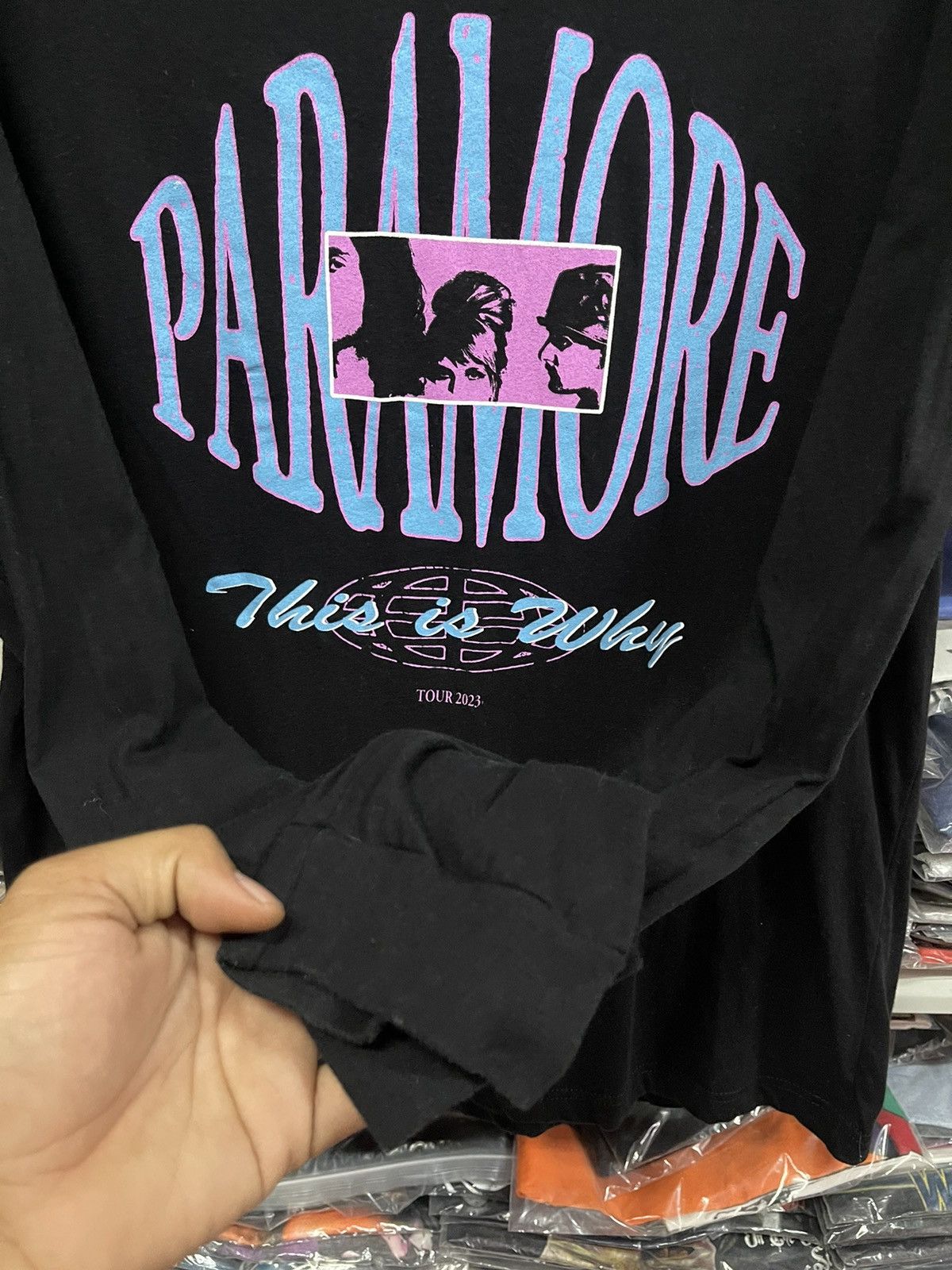 Band Tees Band Tees x Paramore Long Sleeve🔥🔥🔥 Size US XL / EU 56 / 4 - 5 Thumbnail