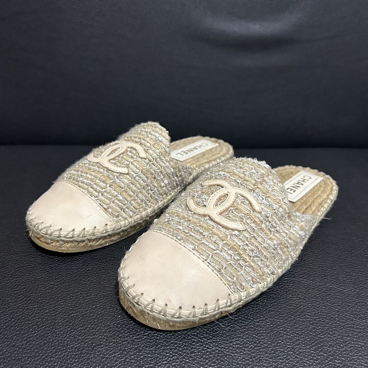 Chanel CHANEL - ESPADRILLE MULE SLIP ON FLATS Size US 9 / IT 39 - 2 Thumbnail