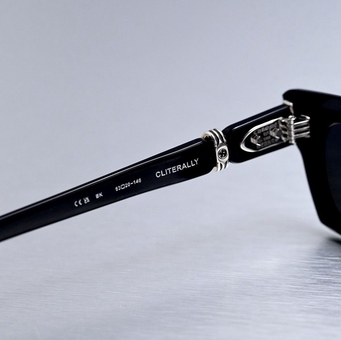 Chrome Hearts CHROME HEARTS CLITERALLY BLACK/SHINY SILVER SUNGLASSES Size ONE SIZE - 5 Thumbnail