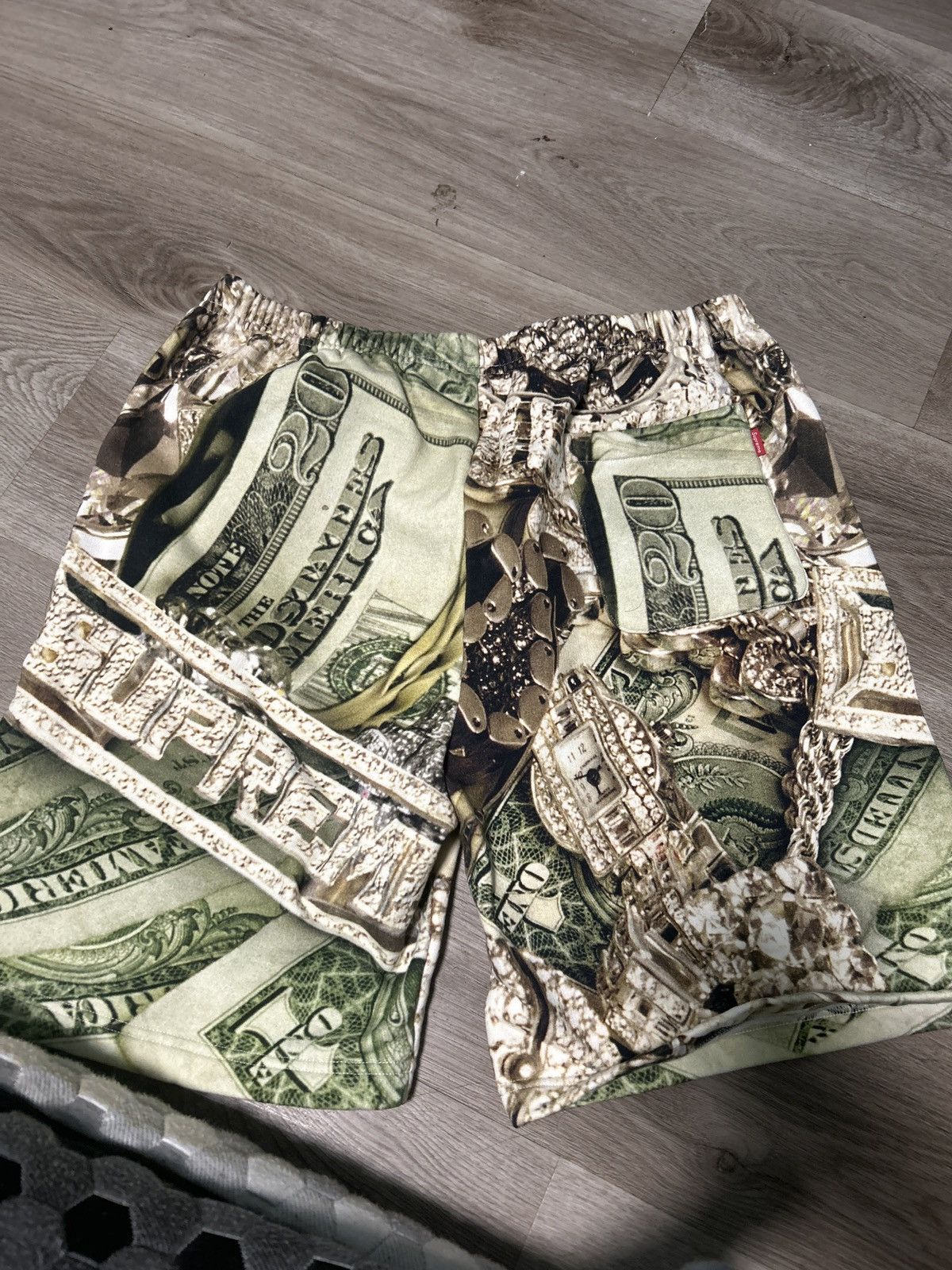 Designer × Supreme Supreme bling Size US 32 / EU 48 - 3 Thumbnail
