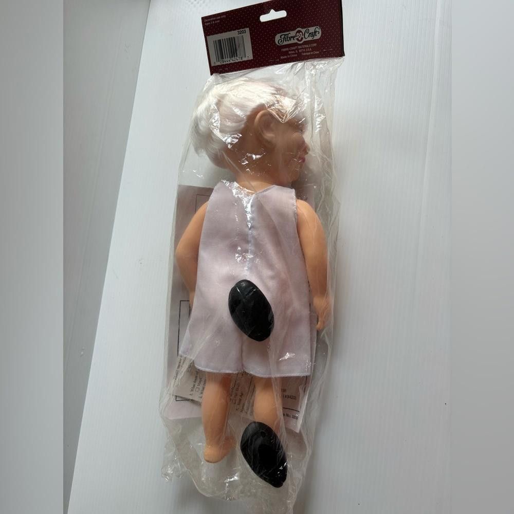 Designer Fiber Craft #3203 Mrs. Claus Doll Size ONE SIZE - 2 Thumbnail